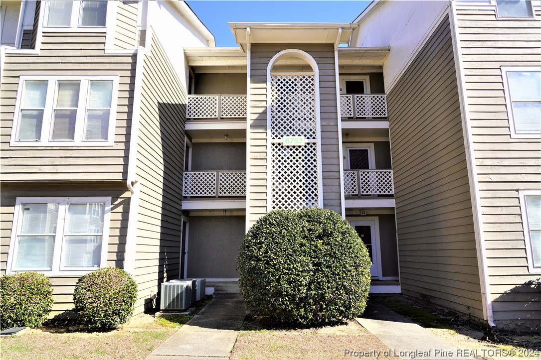 6752-7 Willowbrook Drive