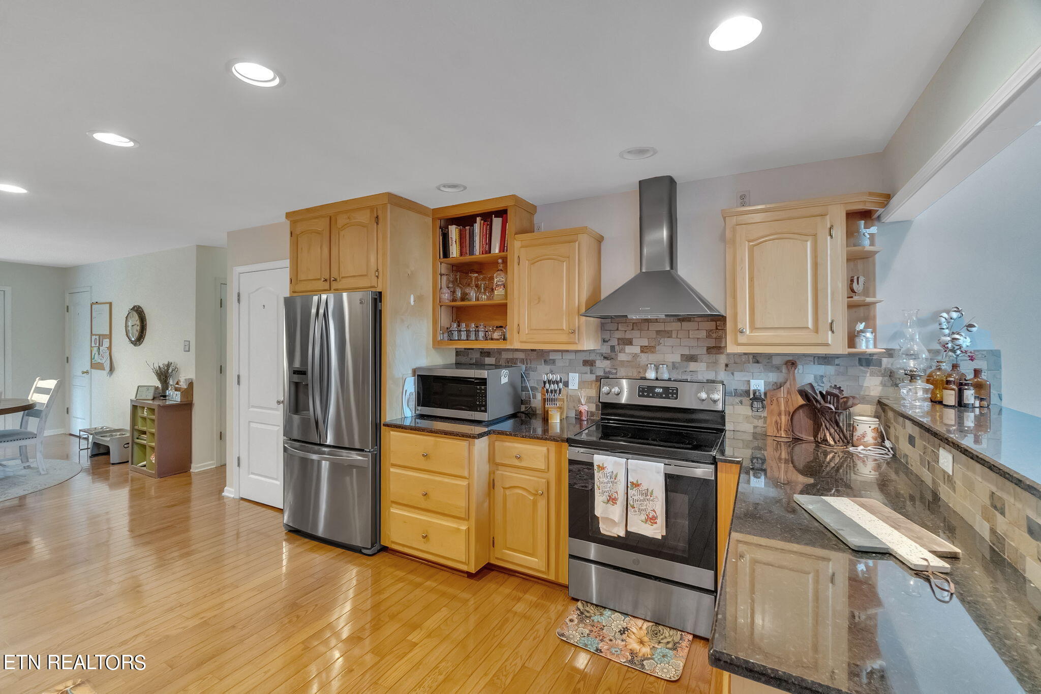 1829 Southcliff Drive