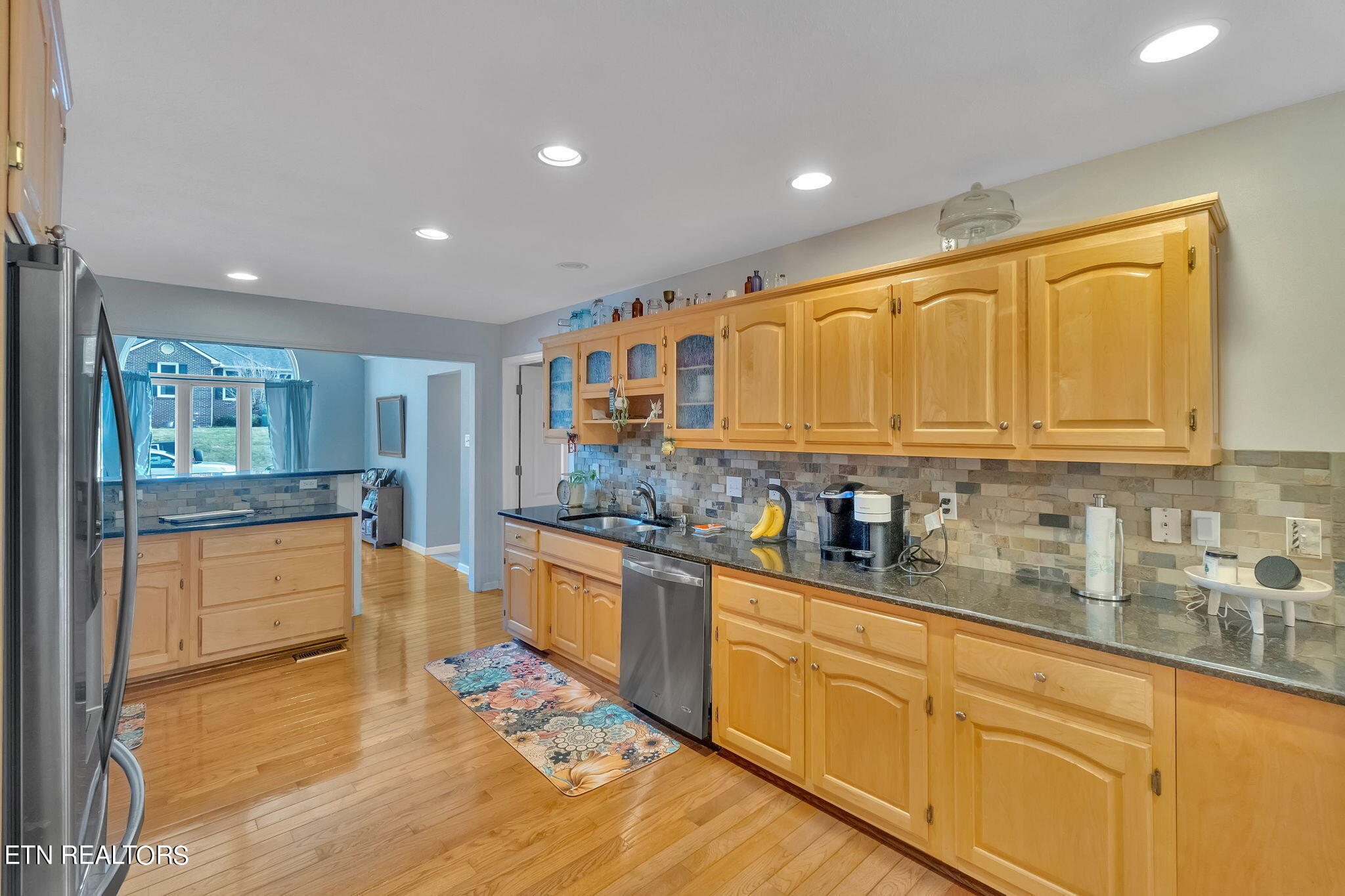 1829 Southcliff Drive