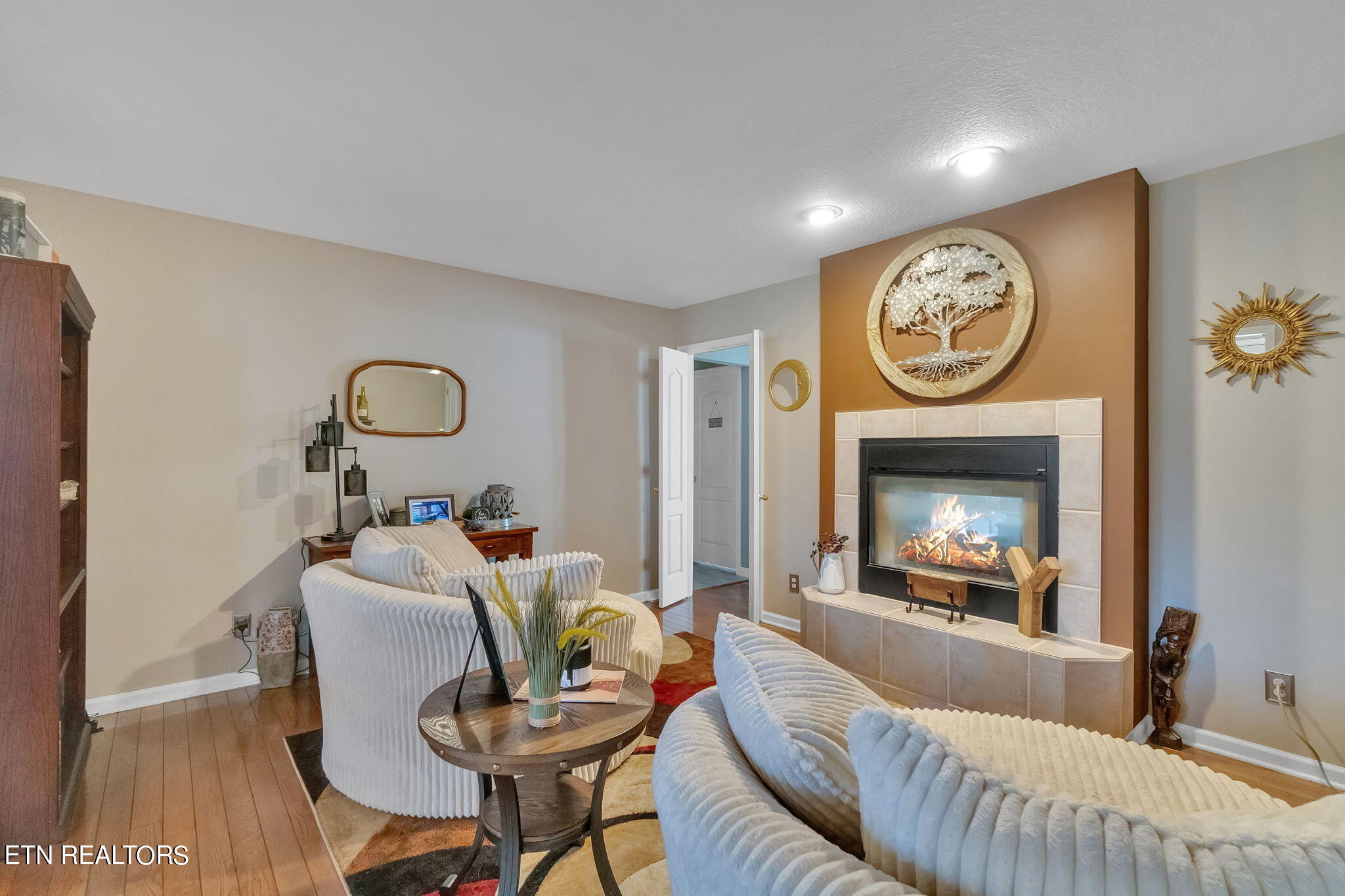 1829 Southcliff Drive