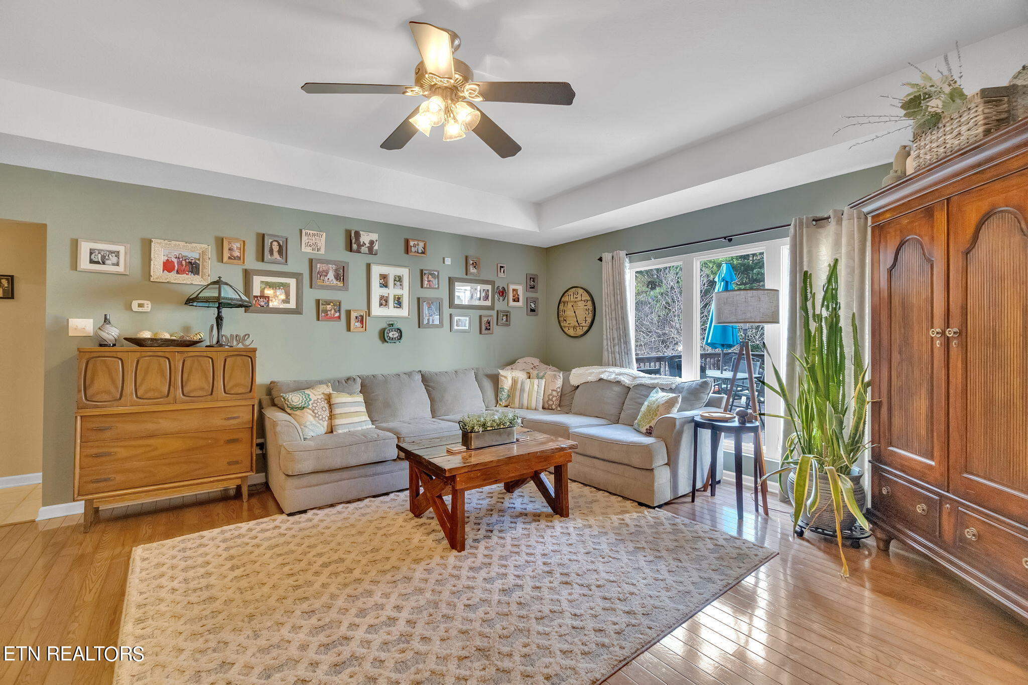 1829 Southcliff Drive