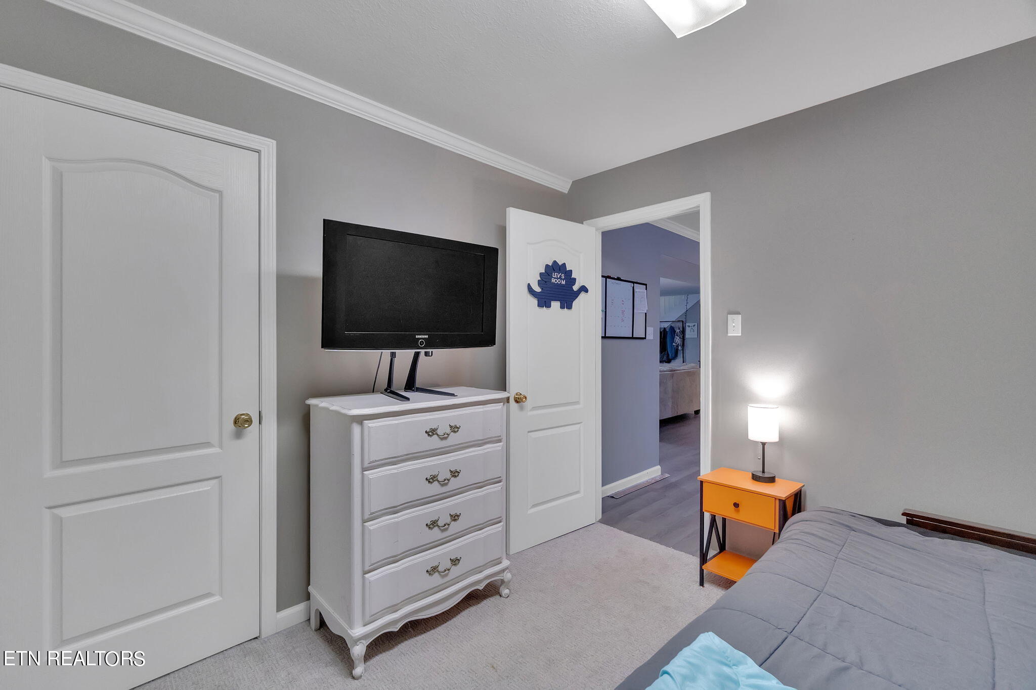 1829 Southcliff Drive