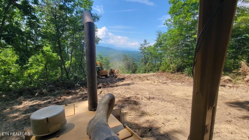 4109 Pearl Valley Rd