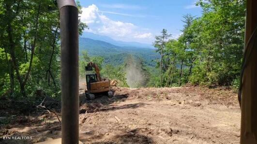 4109 Pearl Valley Rd