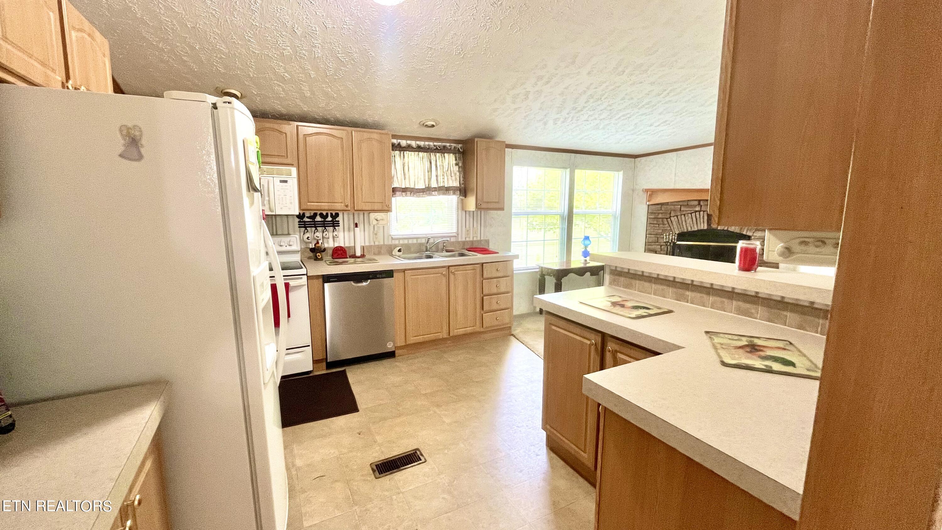 1044 Little Dogwood Rd