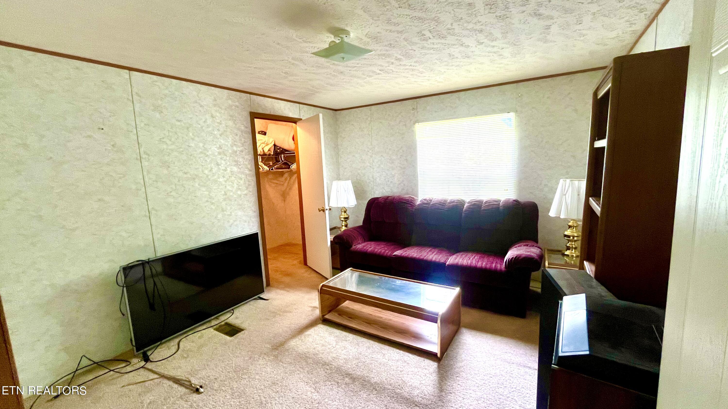 1044 Little Dogwood Rd