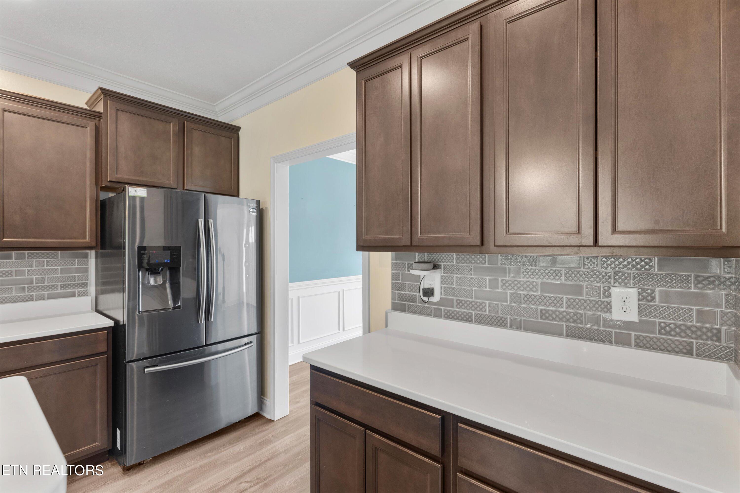 104 Mistletoeberry Rd