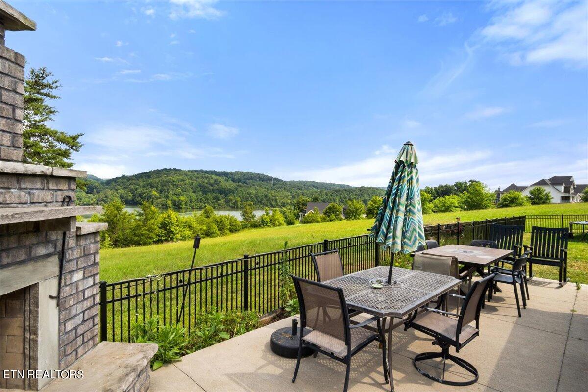 102 Pineberry West Rd