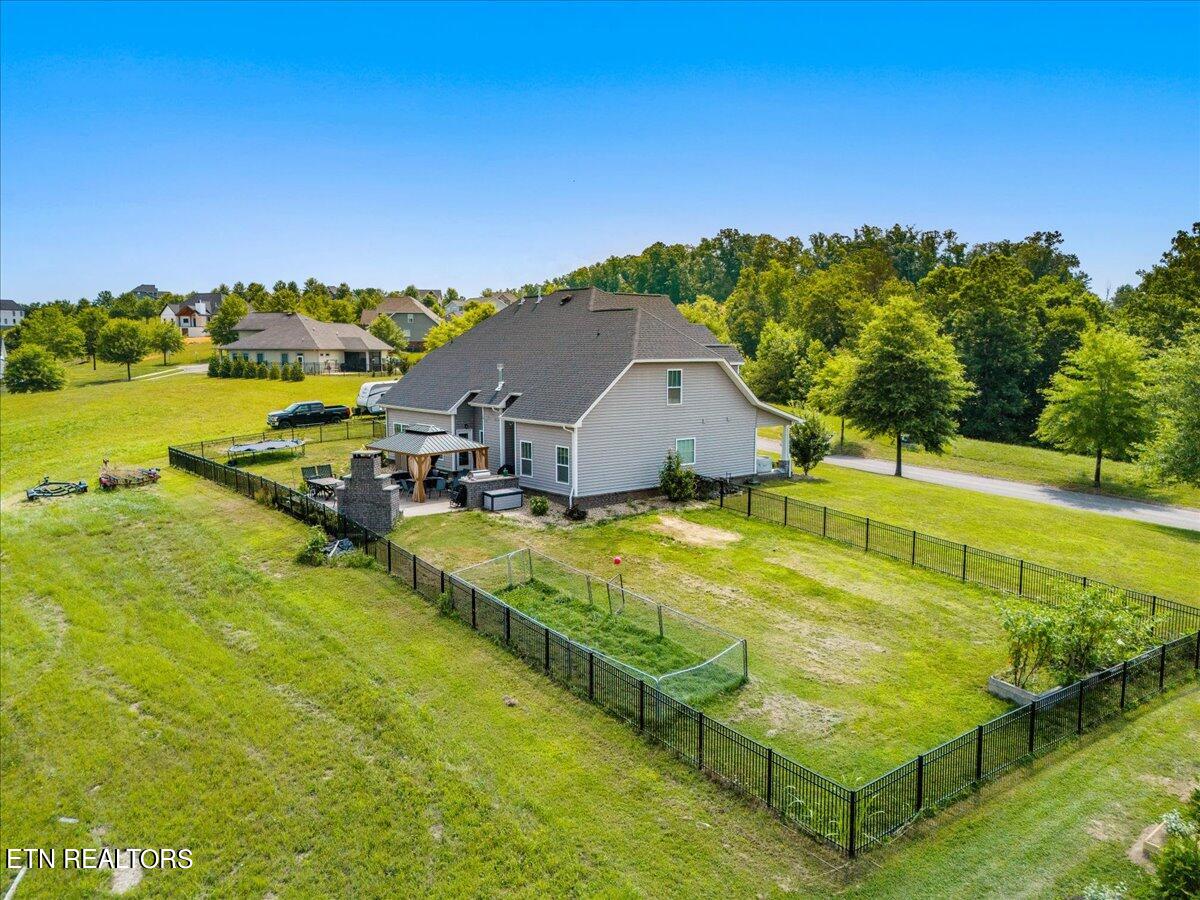 102 Pineberry West Rd