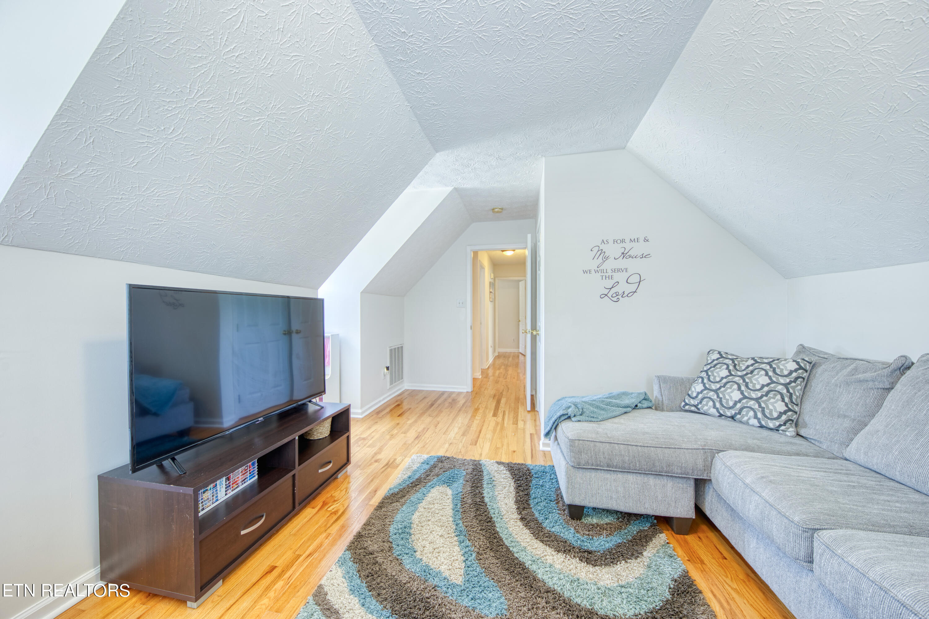 2210 Cripple Oak Lane