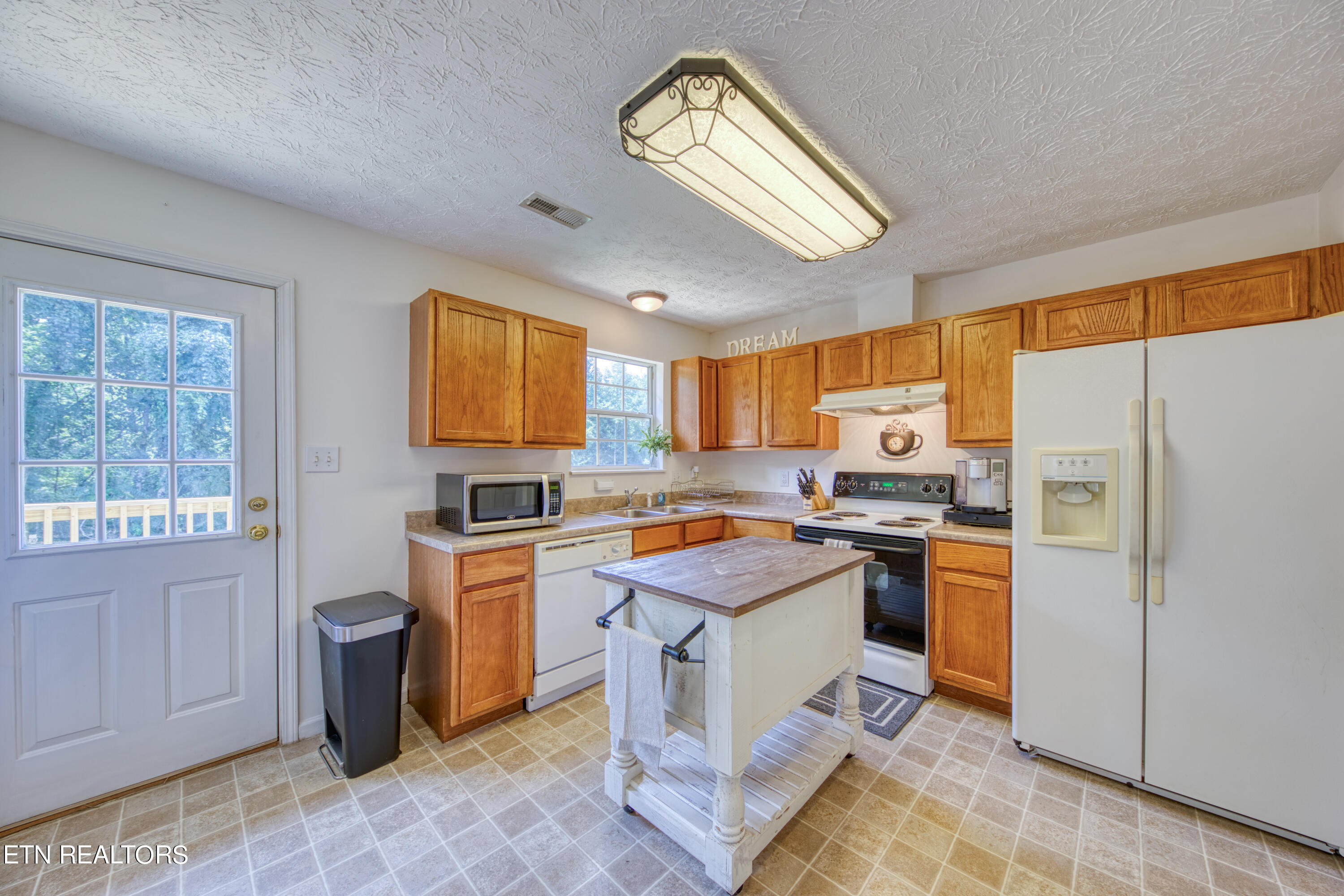 2210 Cripple Oak Lane