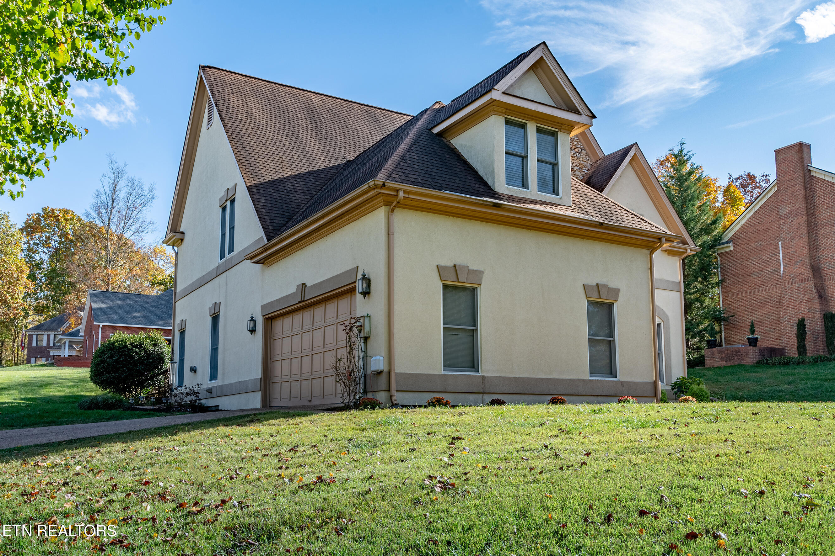 1129 Brentwood Point