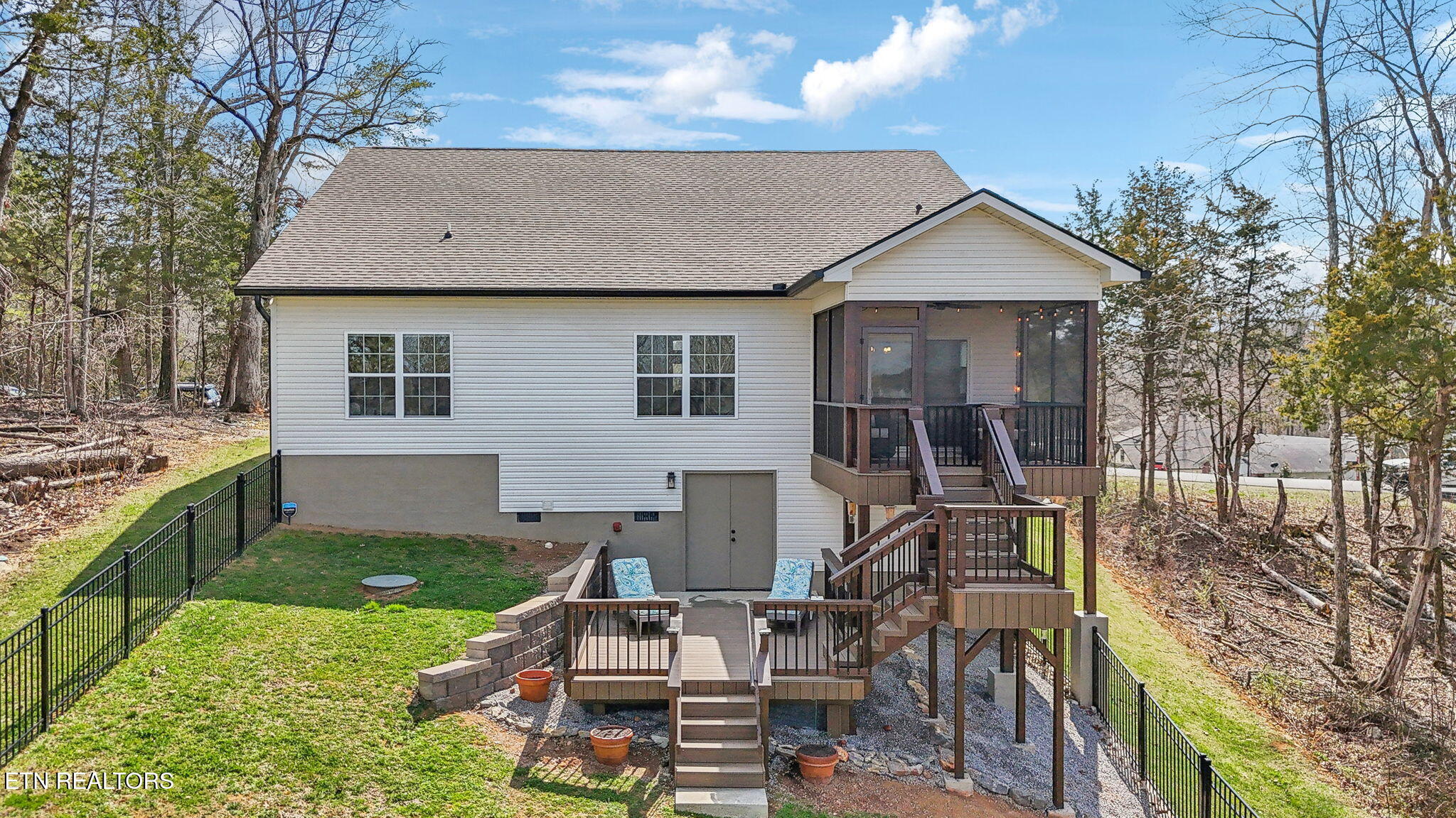 432 Igoti Lane