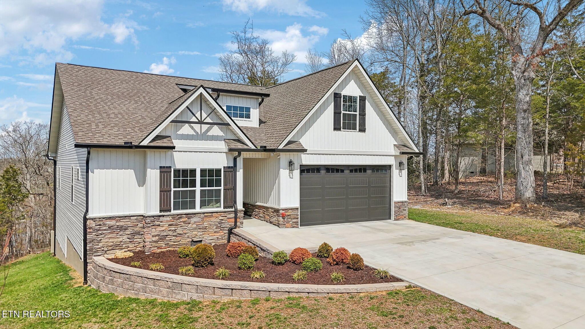432 Igoti Lane