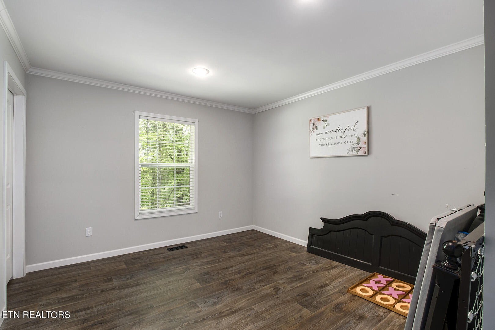 215 Eastwood Rd
