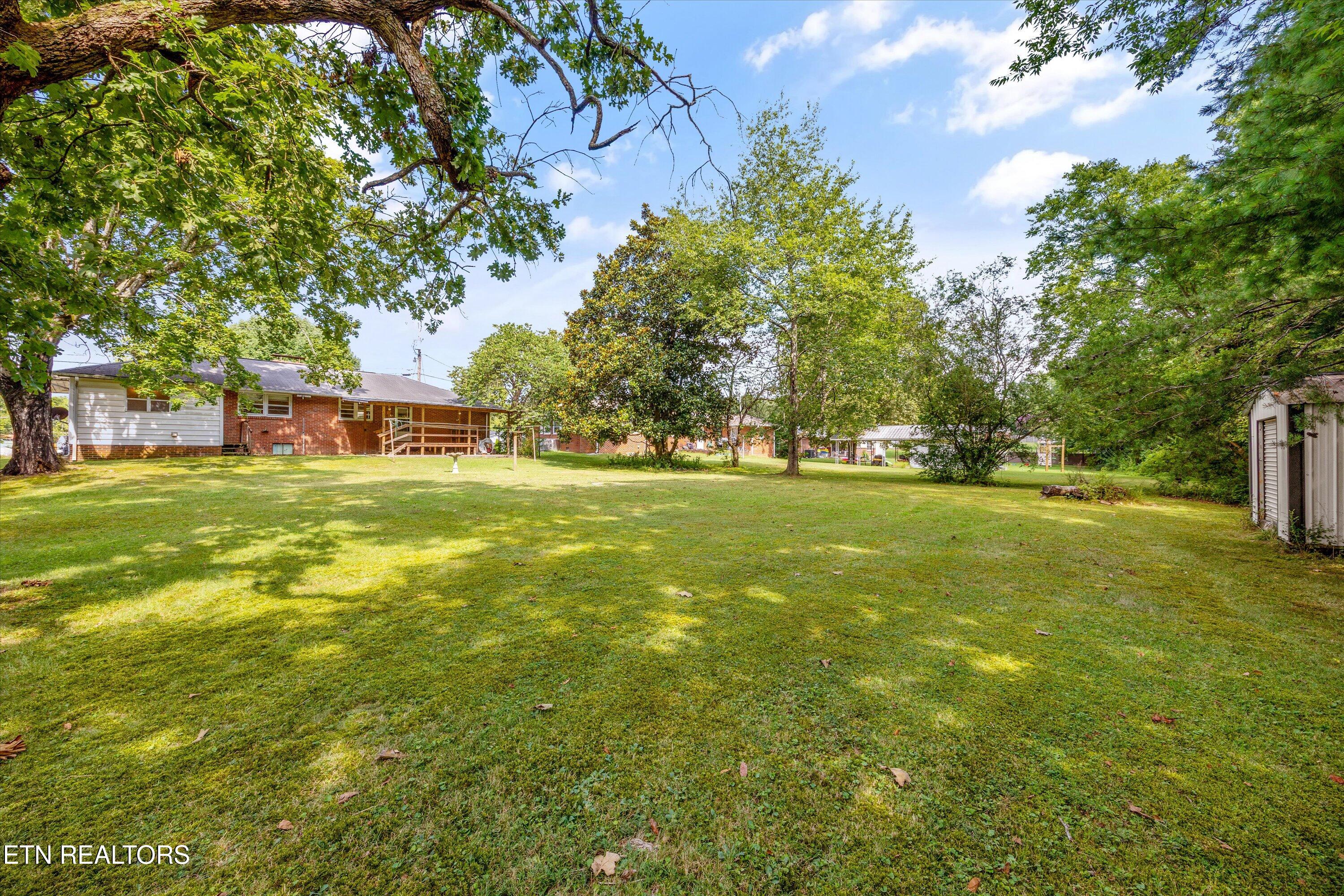 107 Hillcrest Lane
