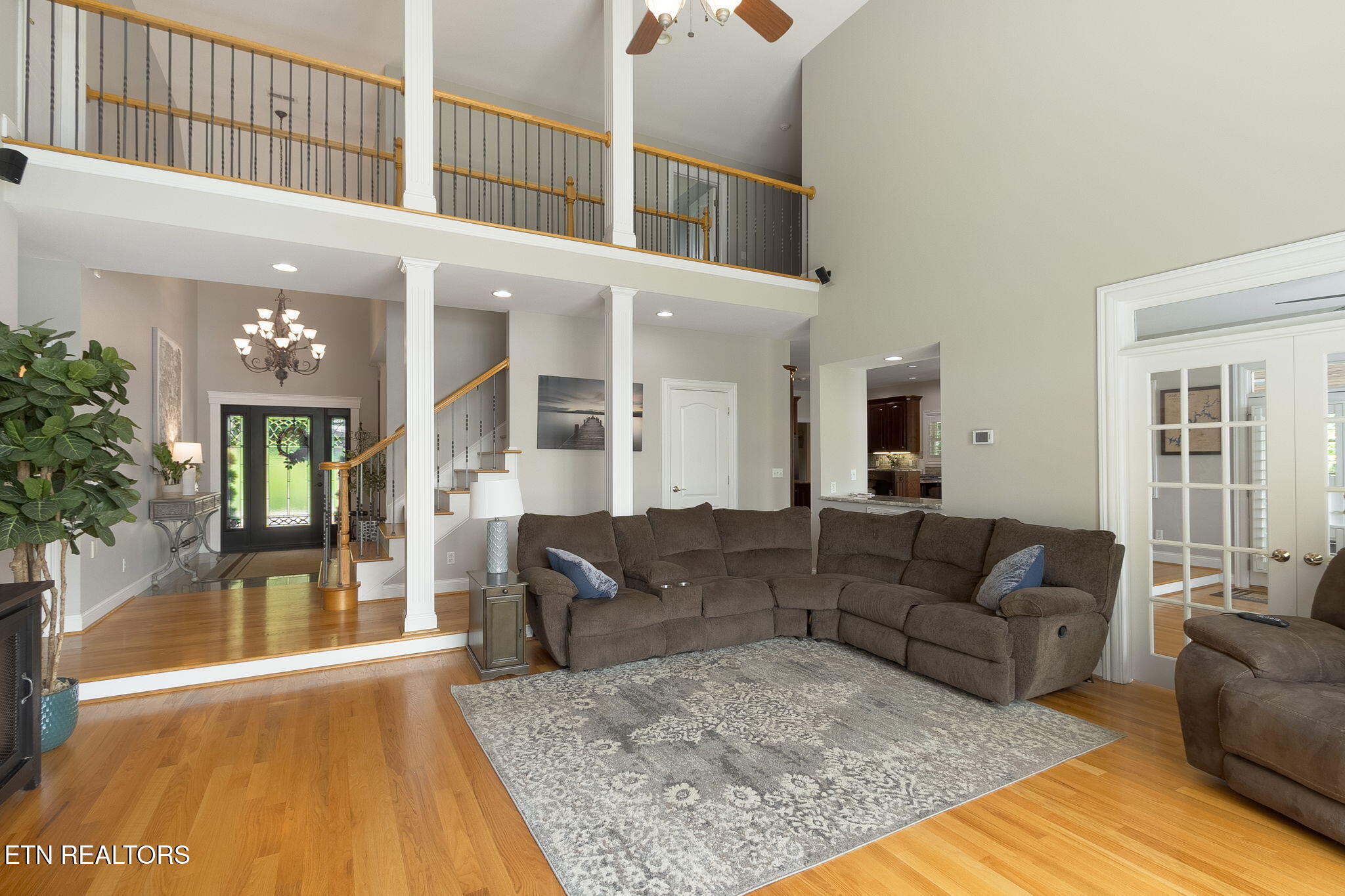 231 Holiday Point Drive
