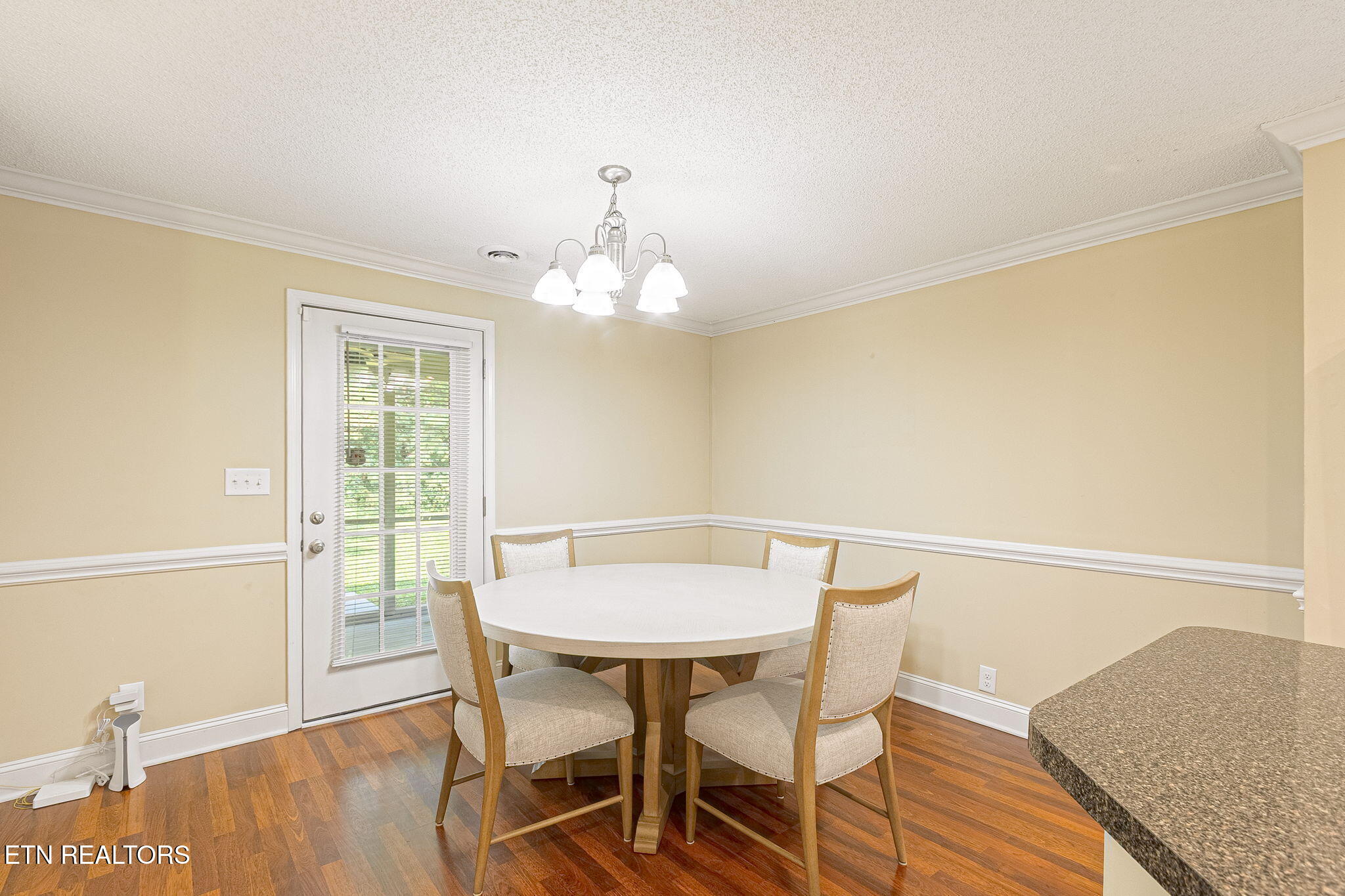 826 Gresham Rd