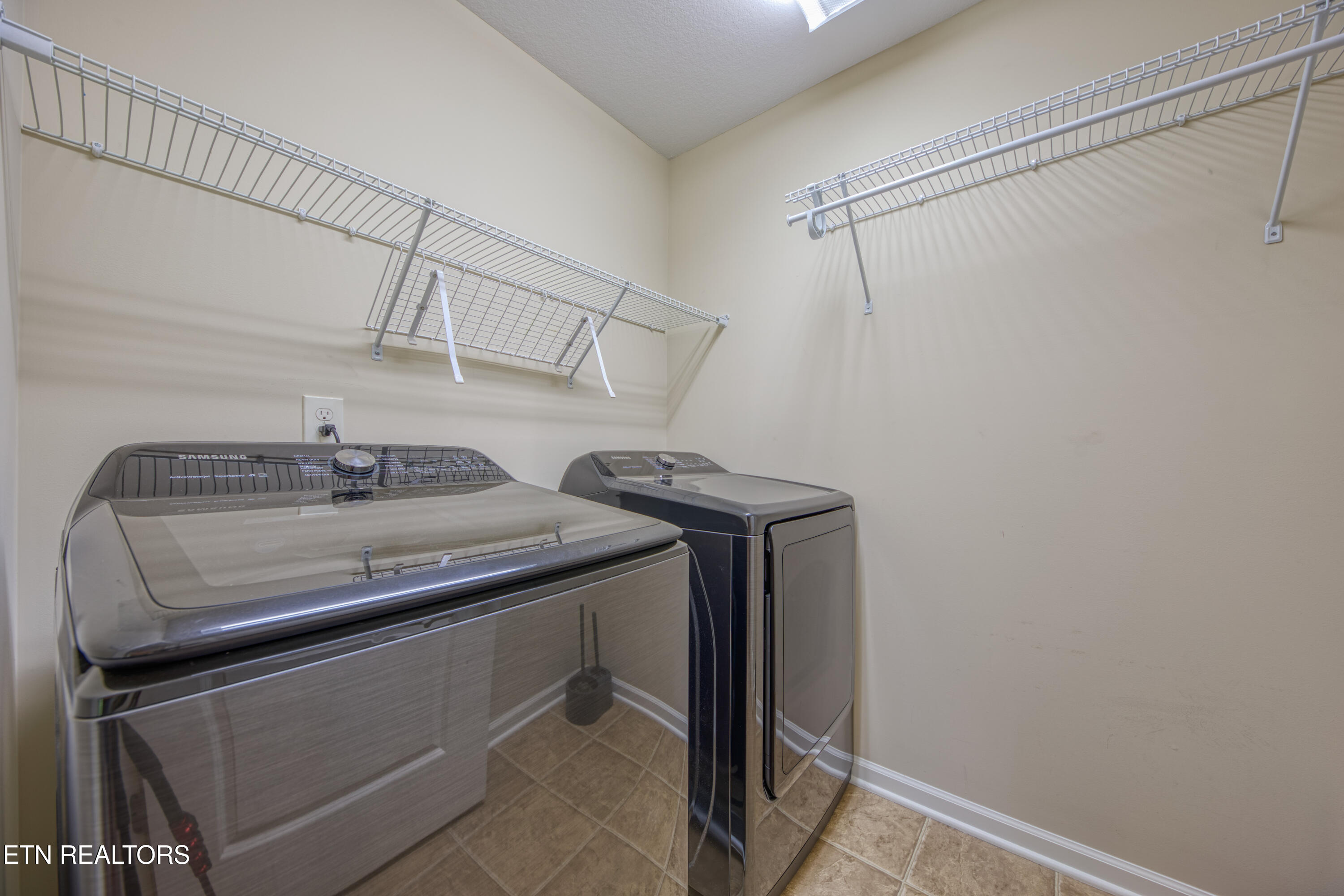 11608 Grove Hill Lane