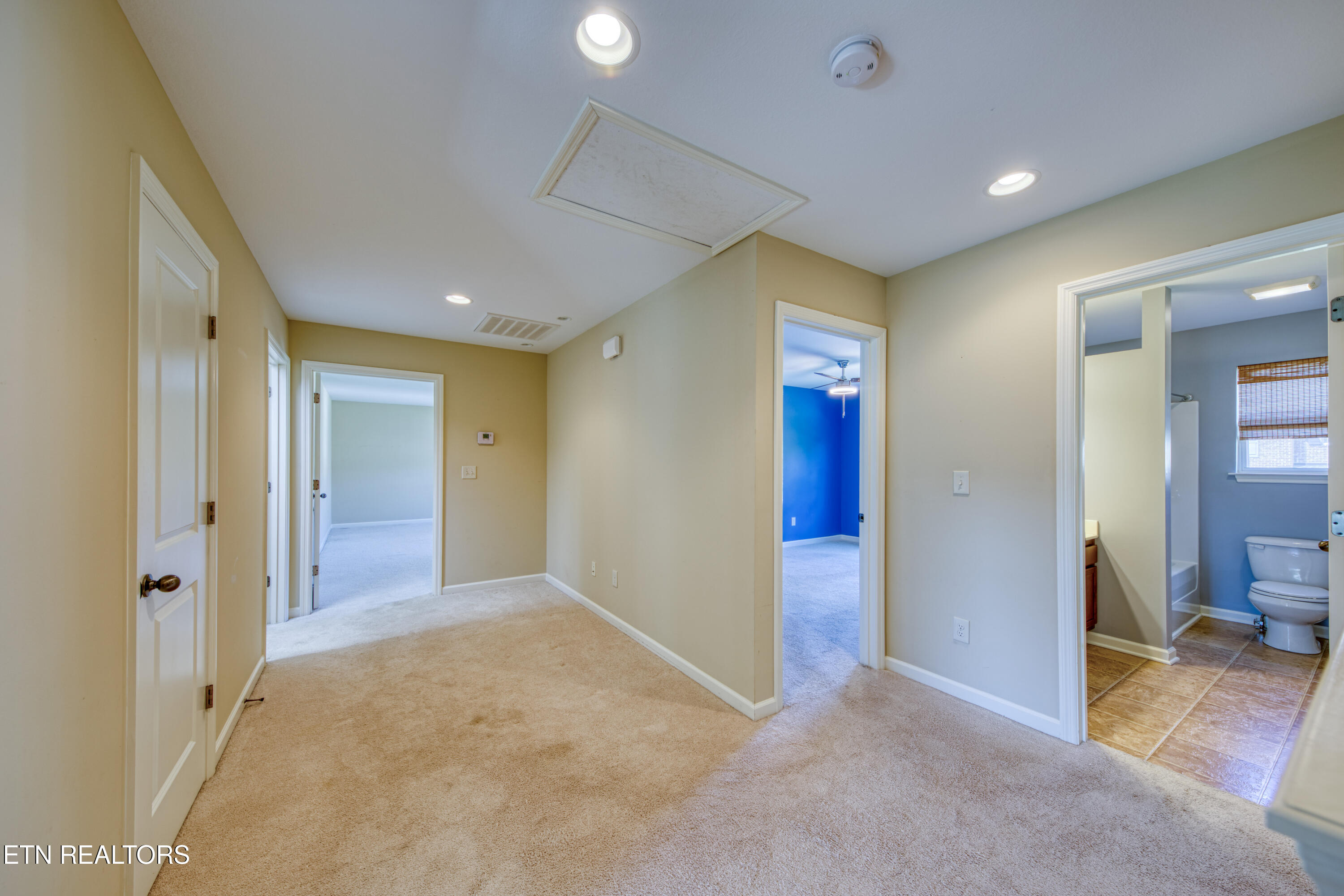 11608 Grove Hill Lane