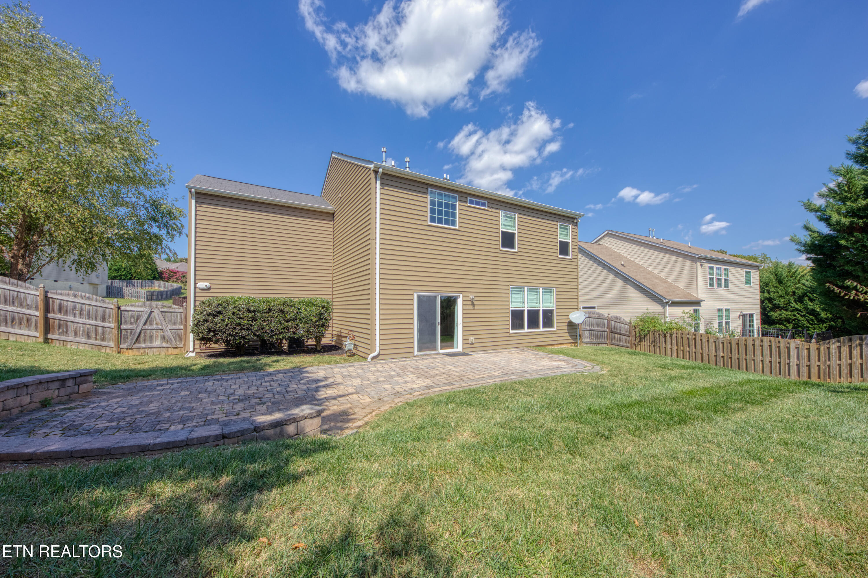 11608 Grove Hill Lane