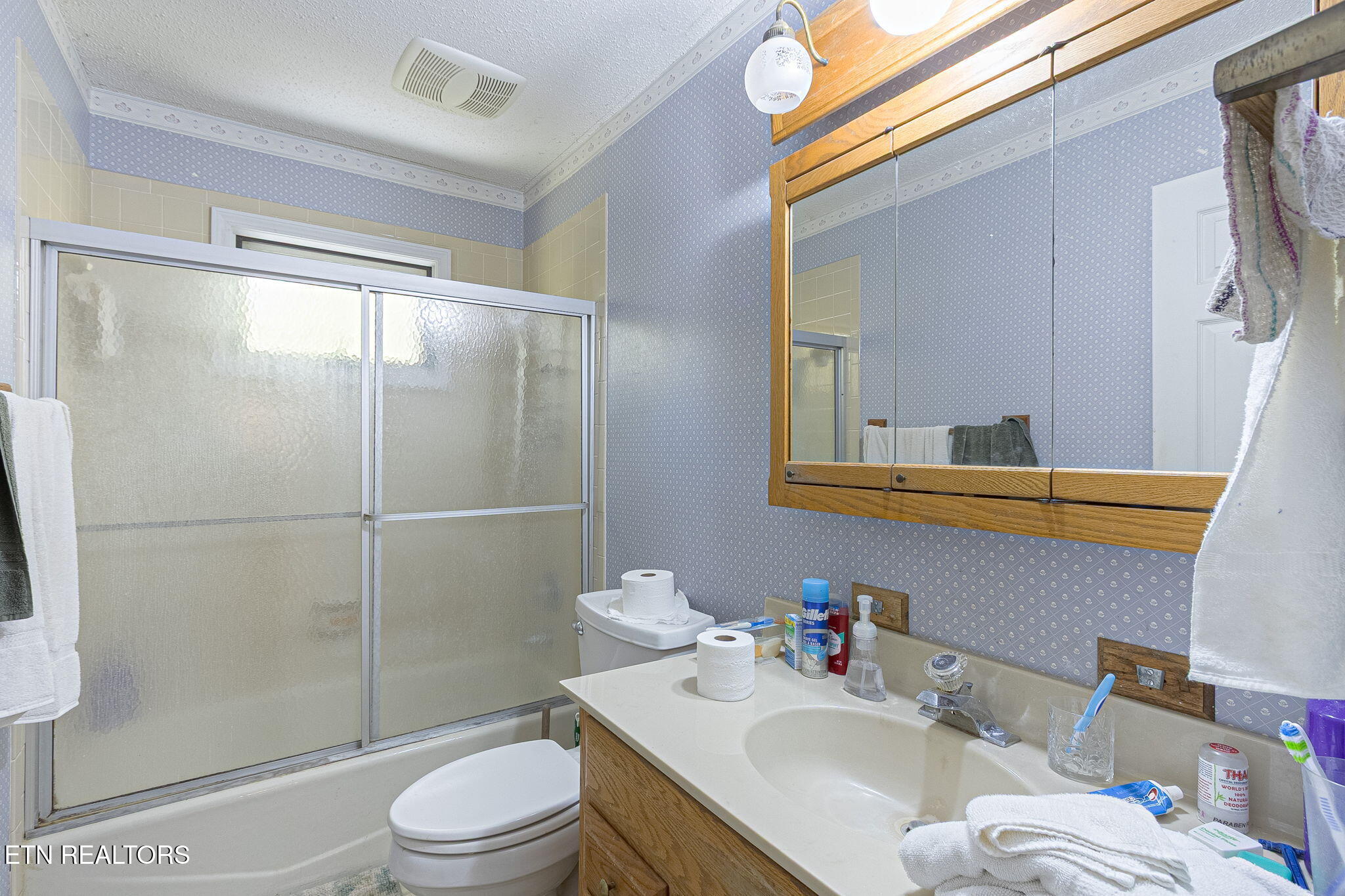 12515 Yarnell Rd, Knoxville