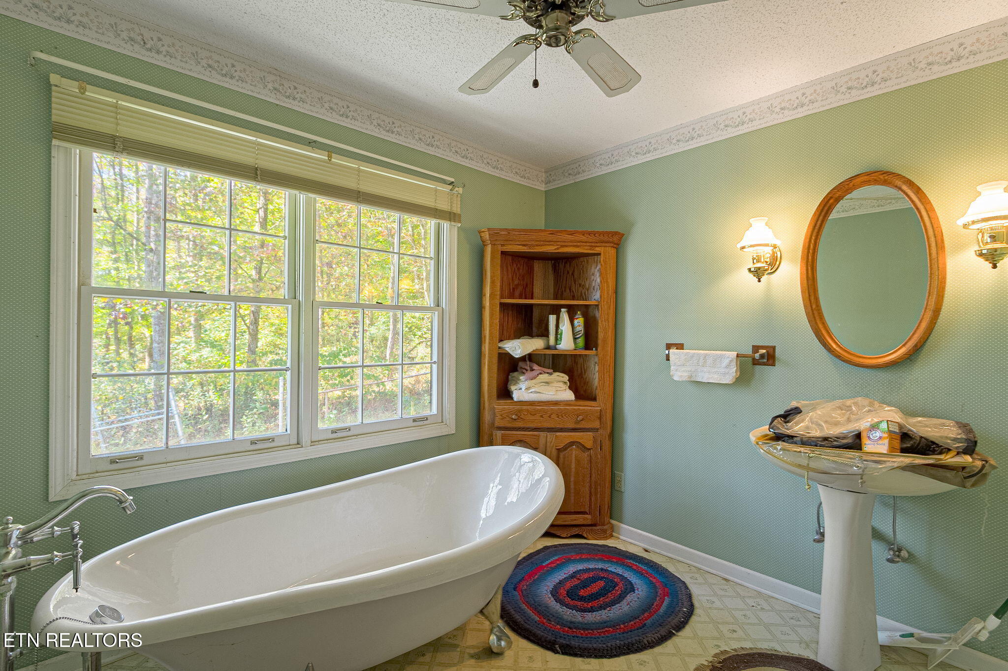 12515 Yarnell Rd, Knoxville