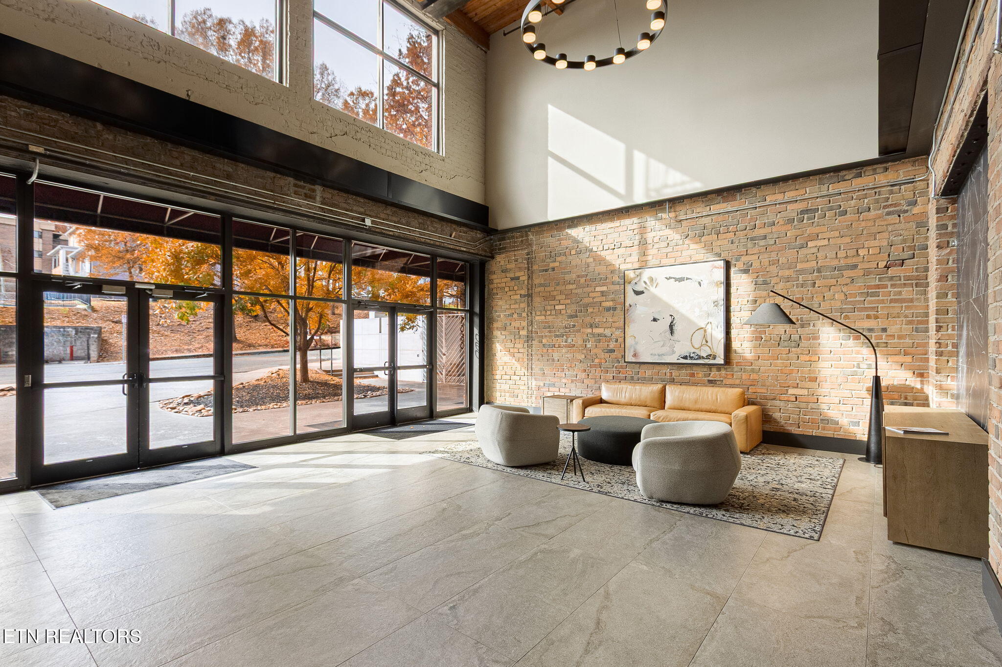 1060 Worlds Fair Park Drive 16