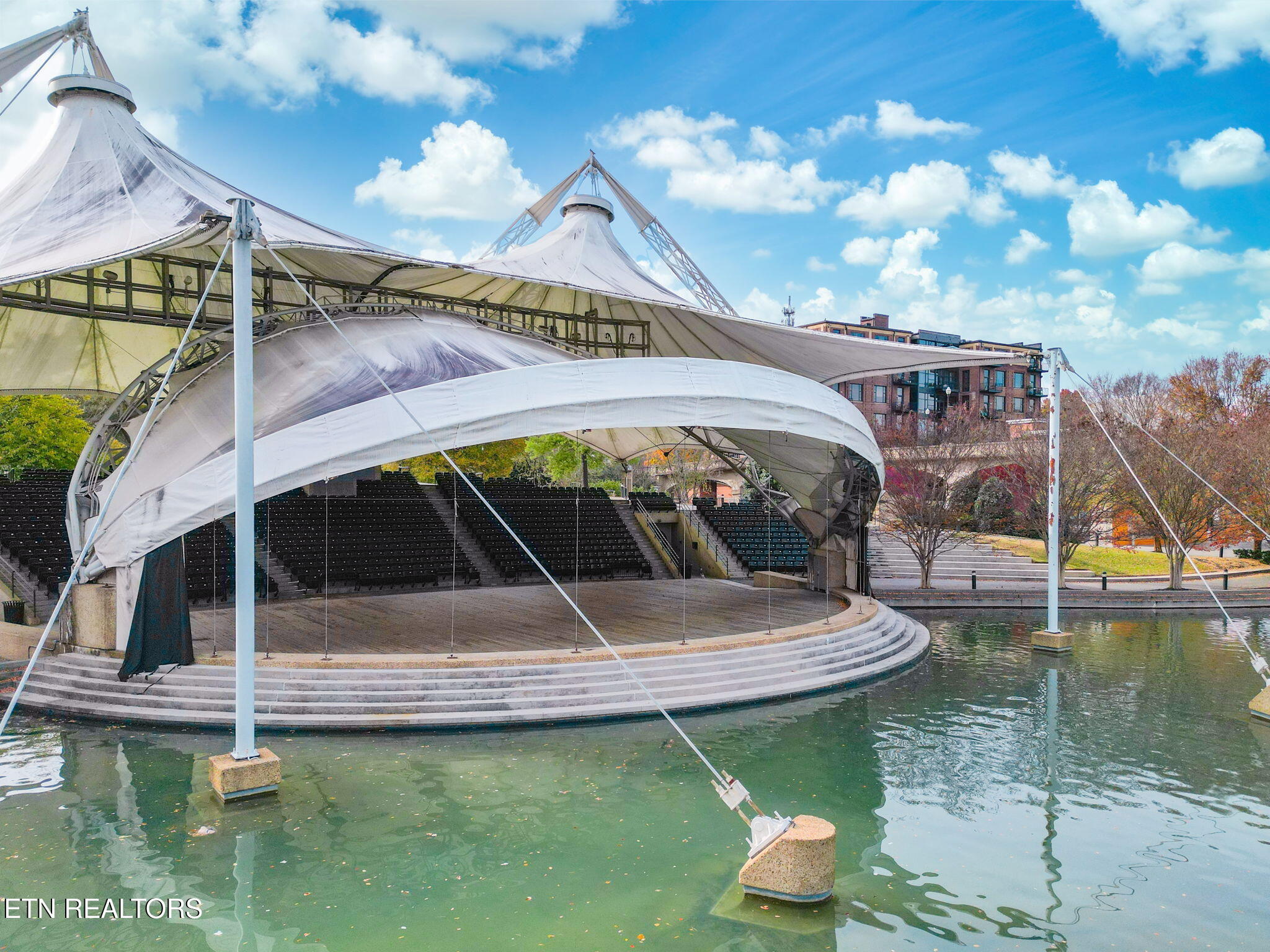 1060 Worlds Fair Park Drive 16