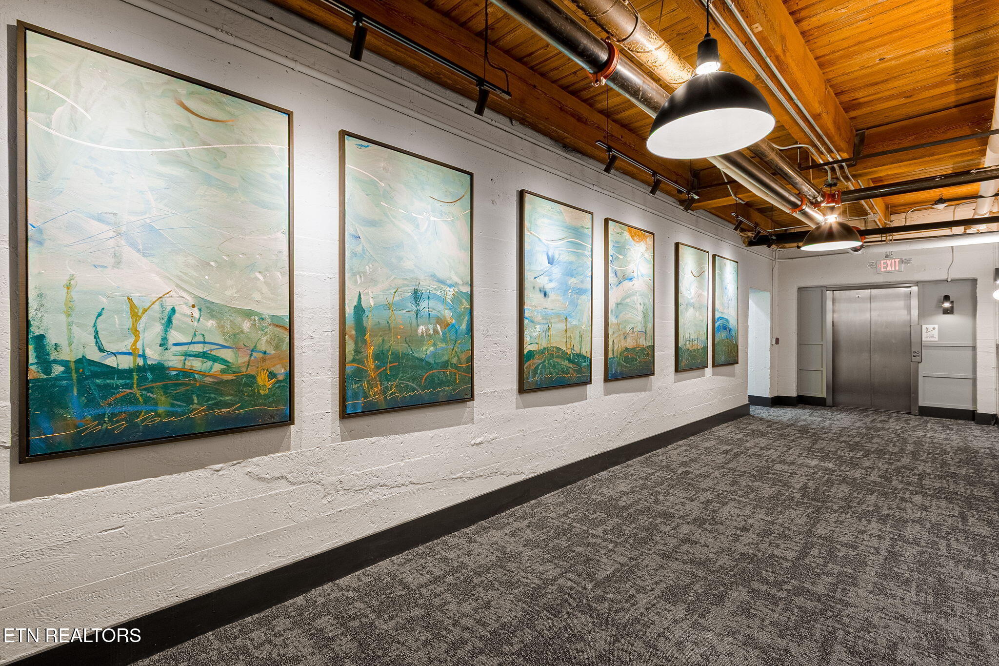 1060 Worlds Fair Park Drive 16