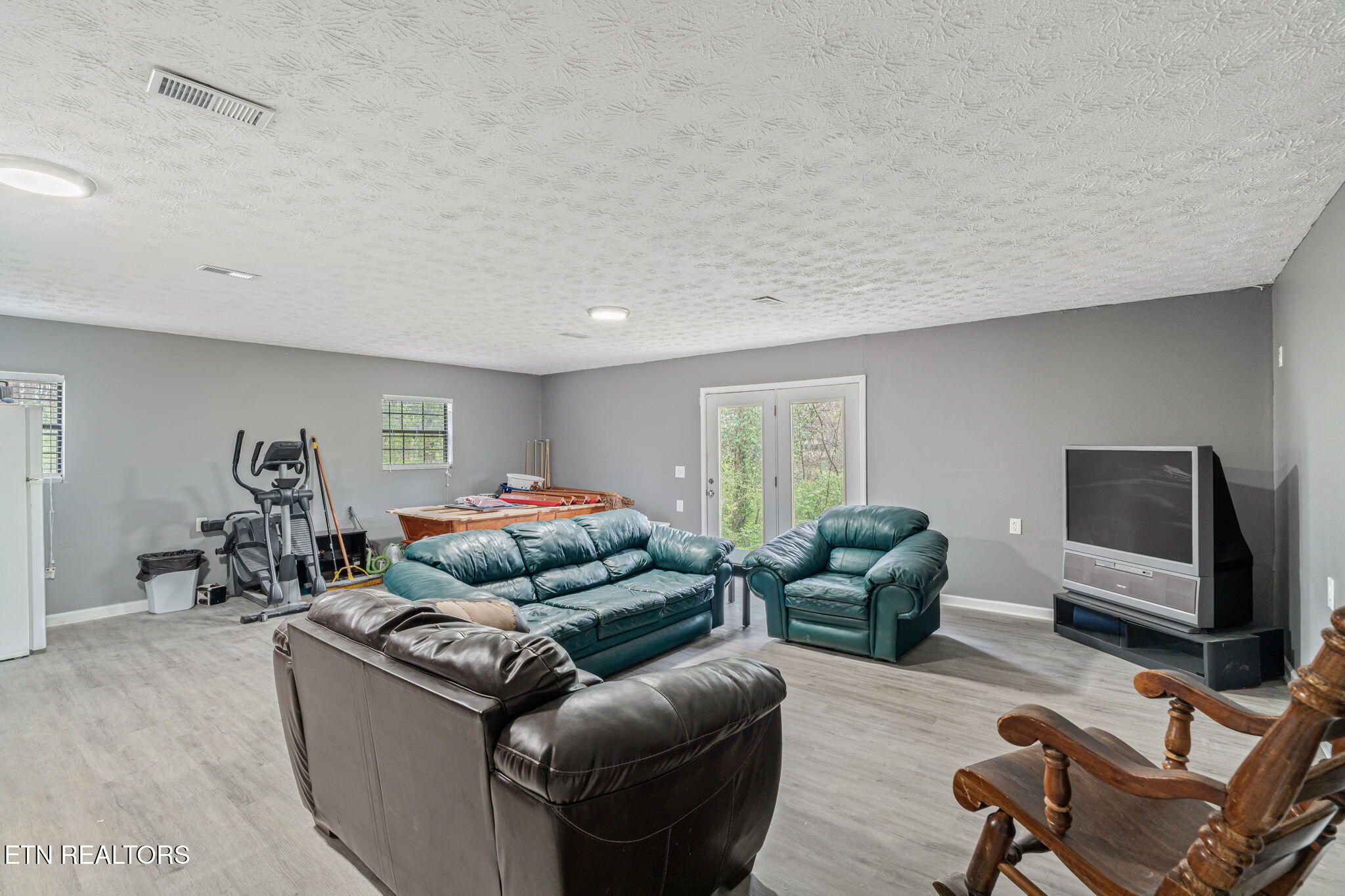 3612 Sprucewood Rd
