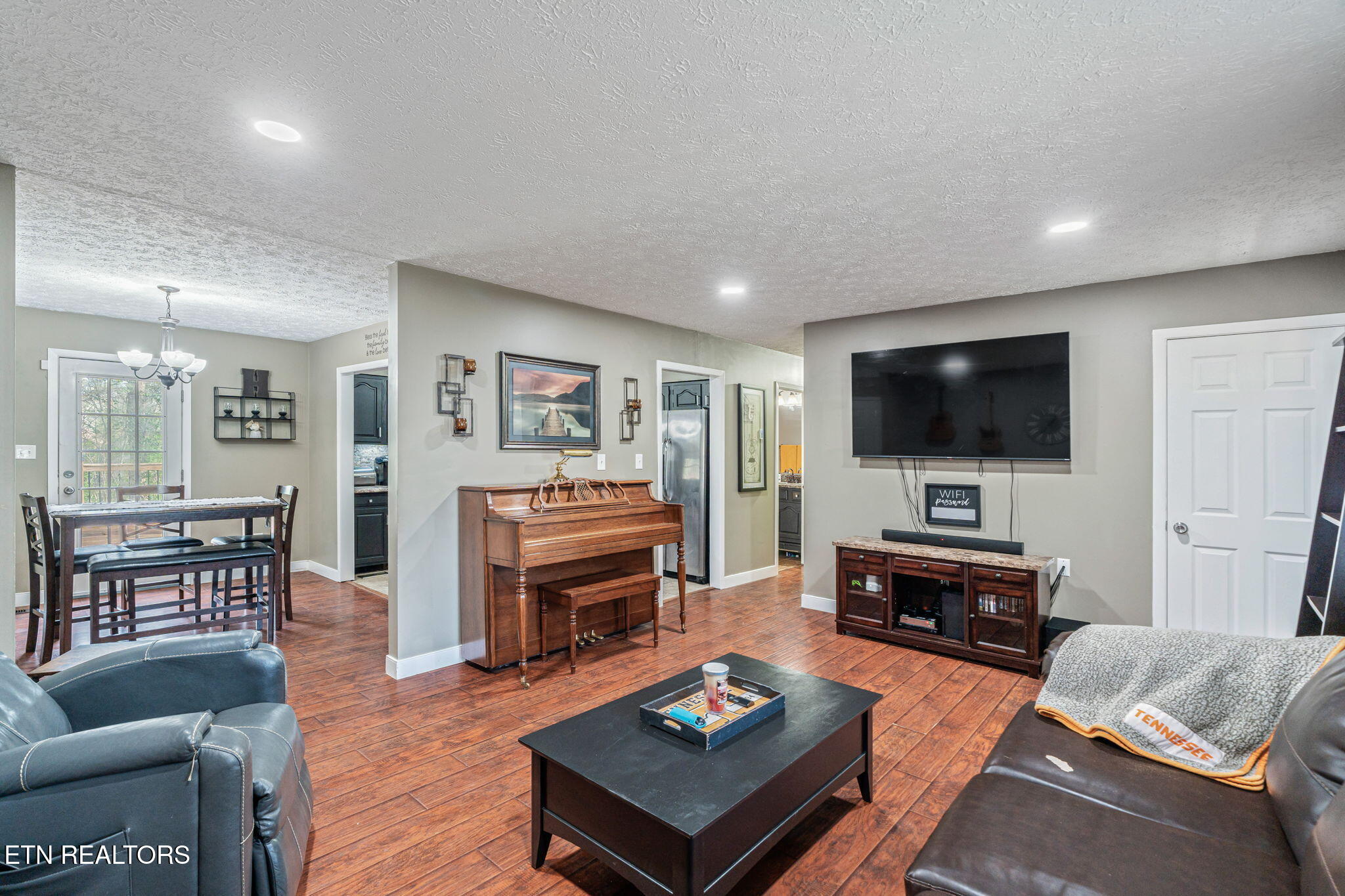3612 Sprucewood Rd