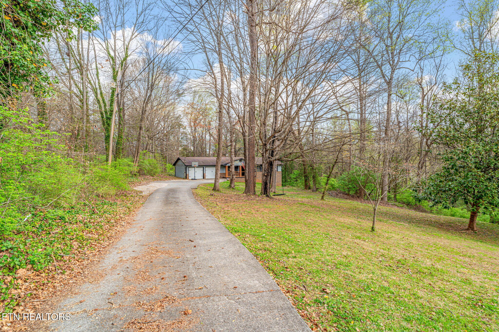 3612 Sprucewood Rd