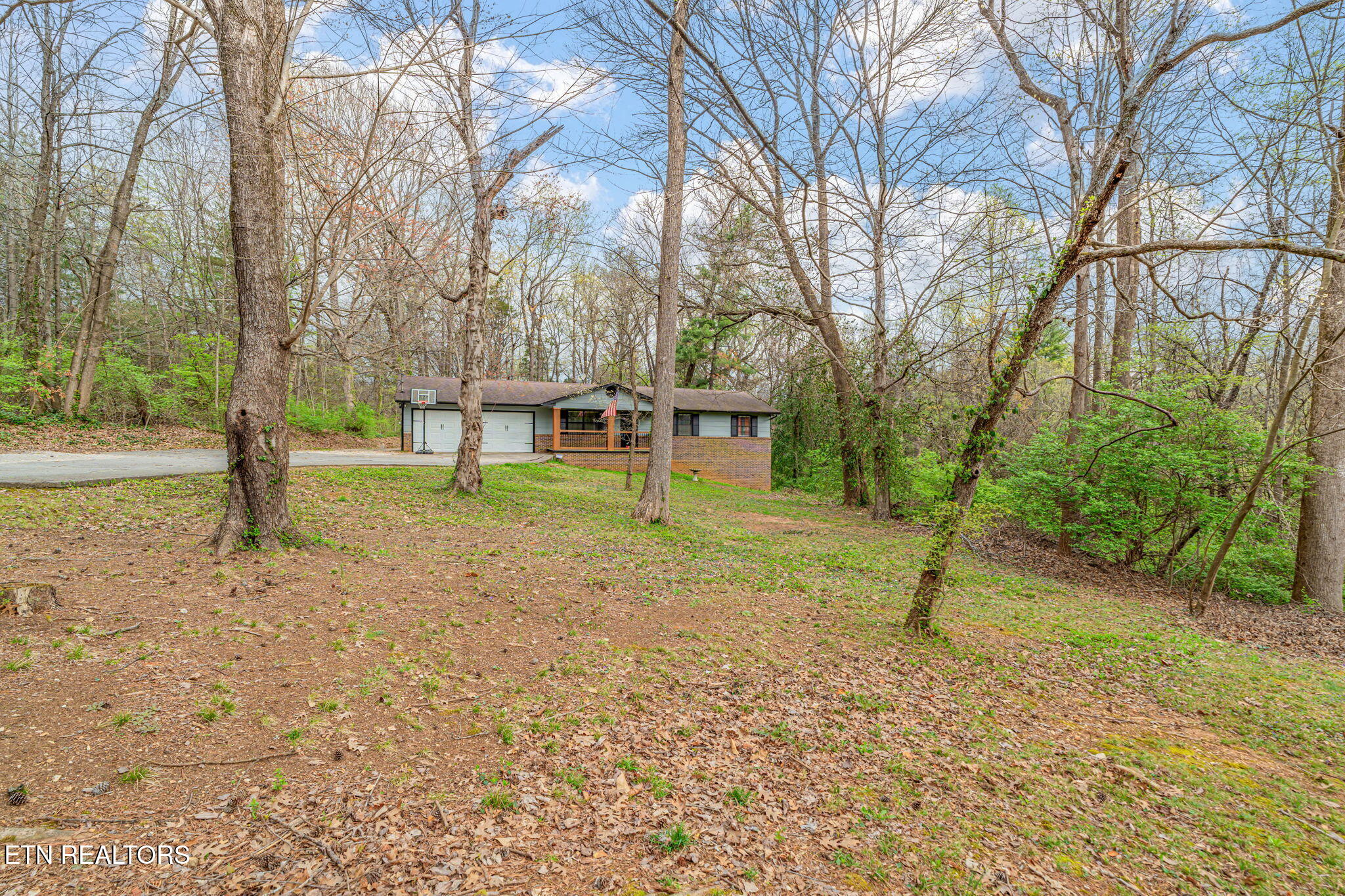3612 Sprucewood Rd