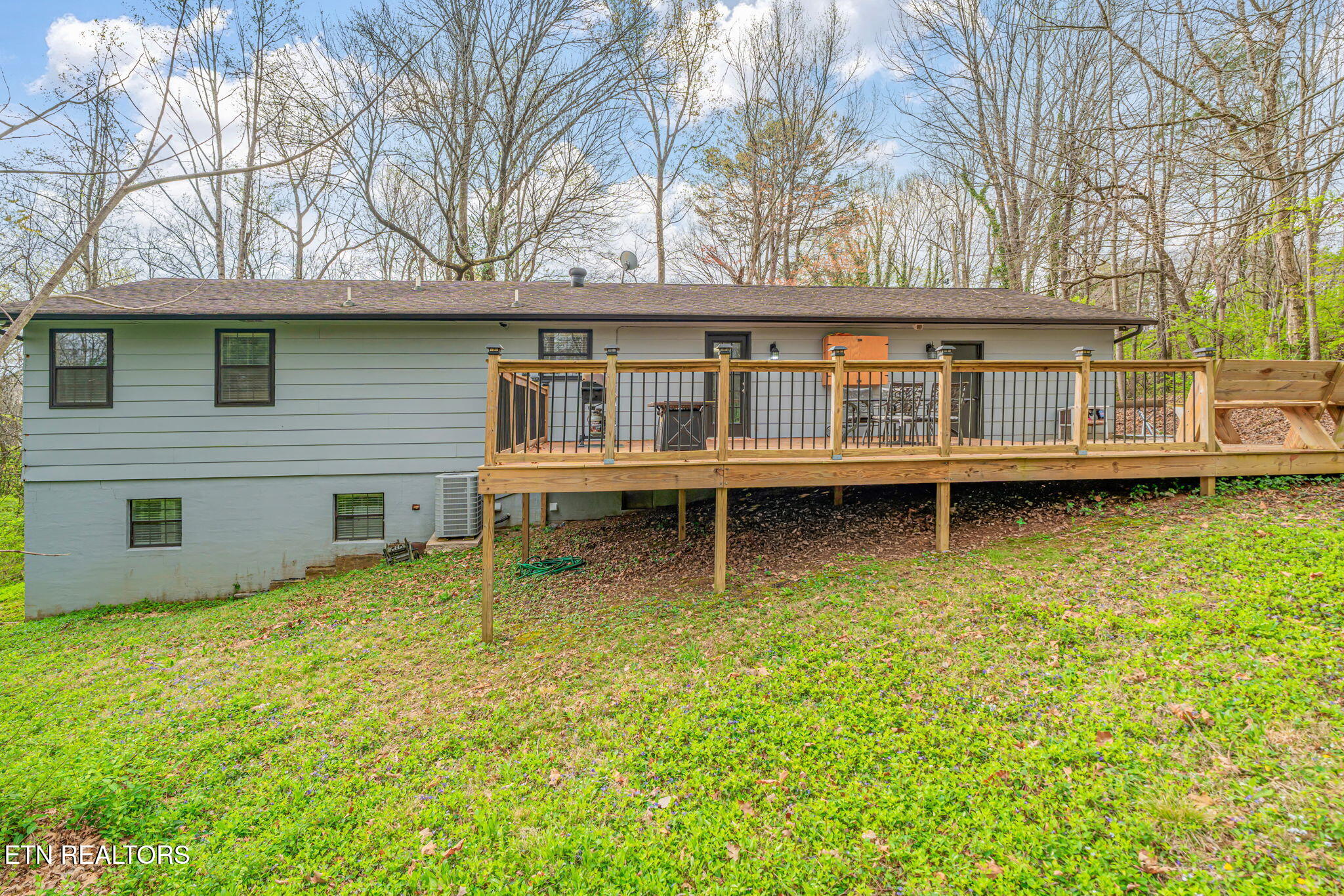 3612 Sprucewood Rd