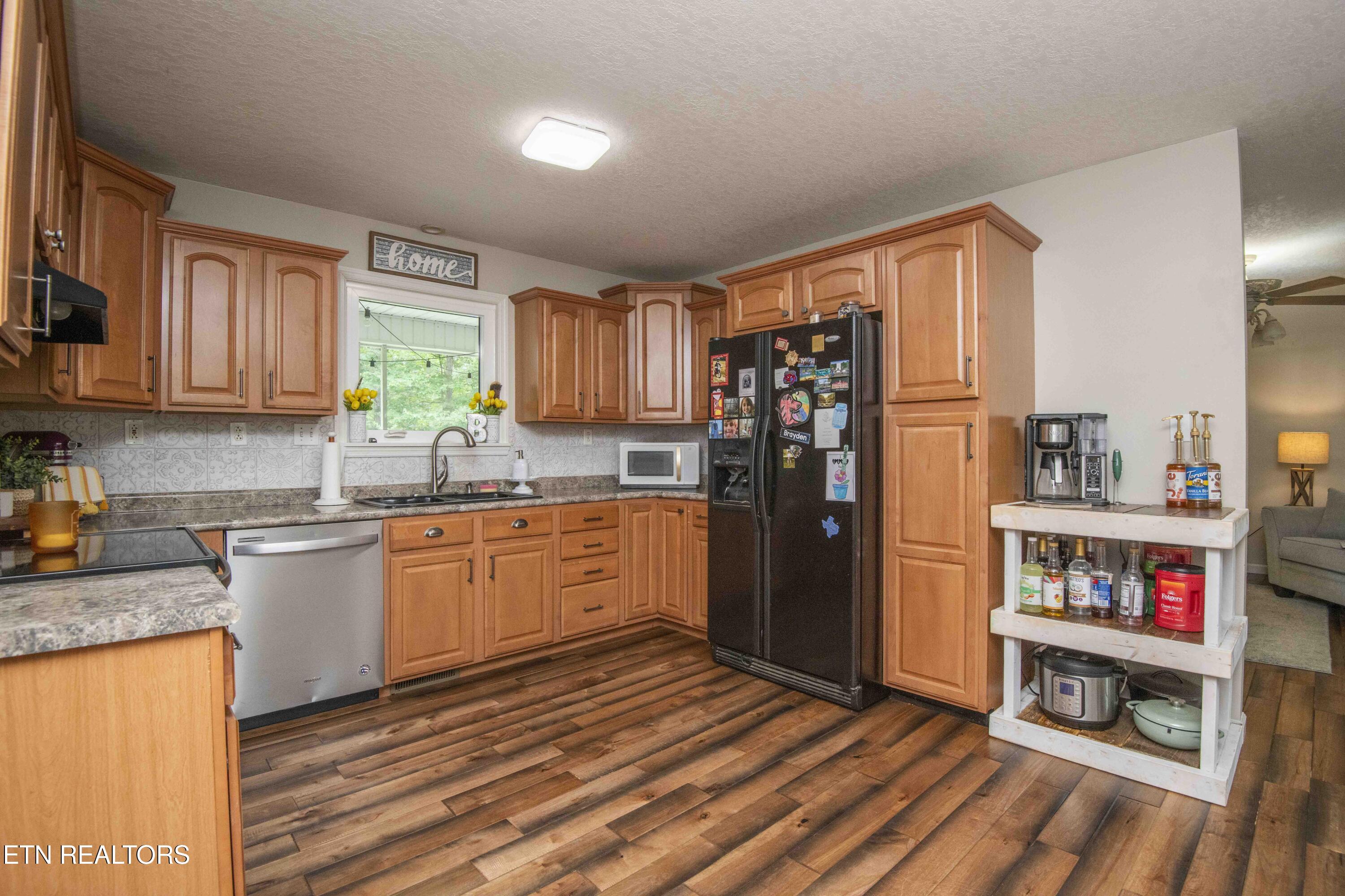 123 Southlake Drive