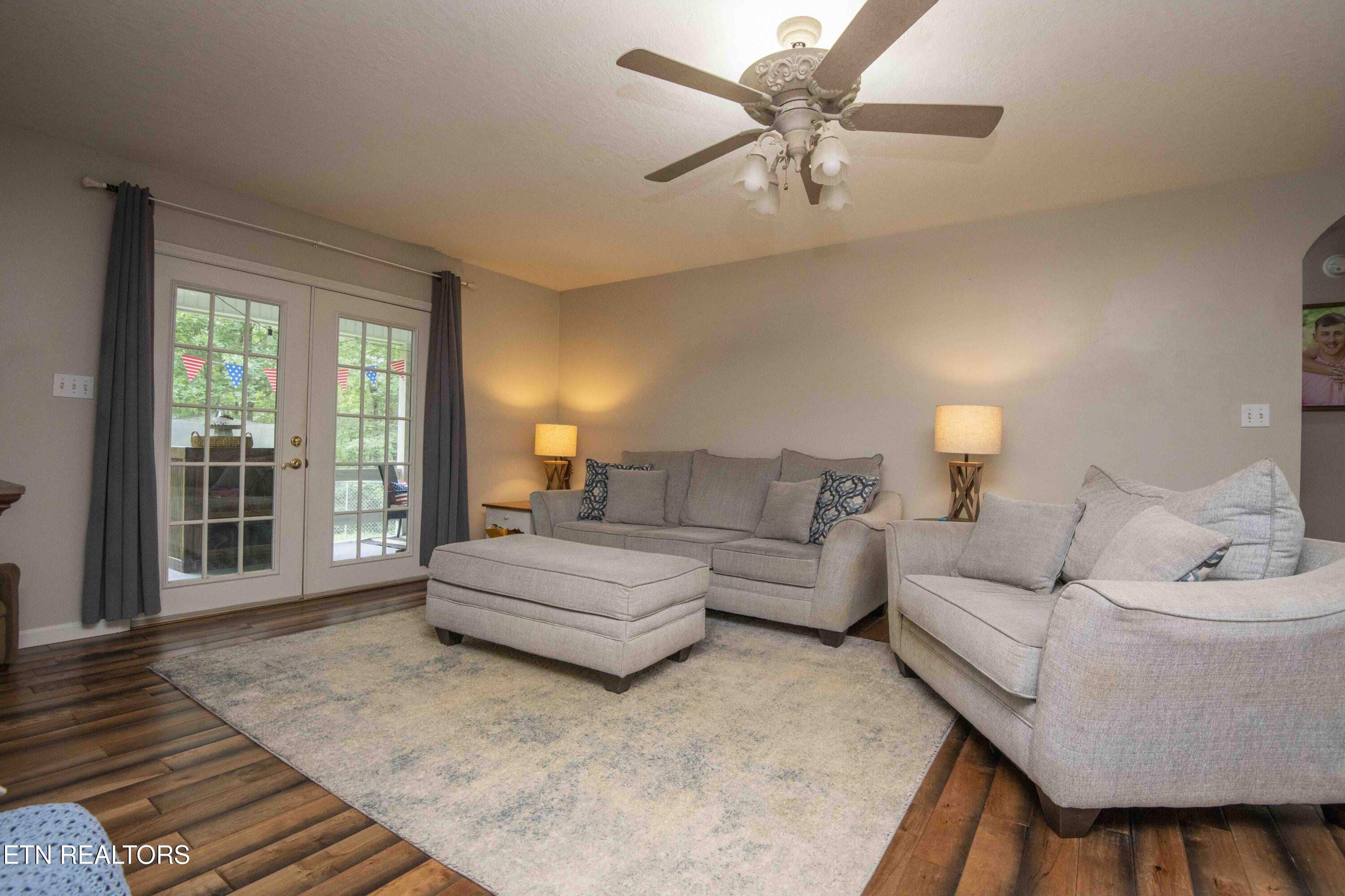 123 Southlake Drive