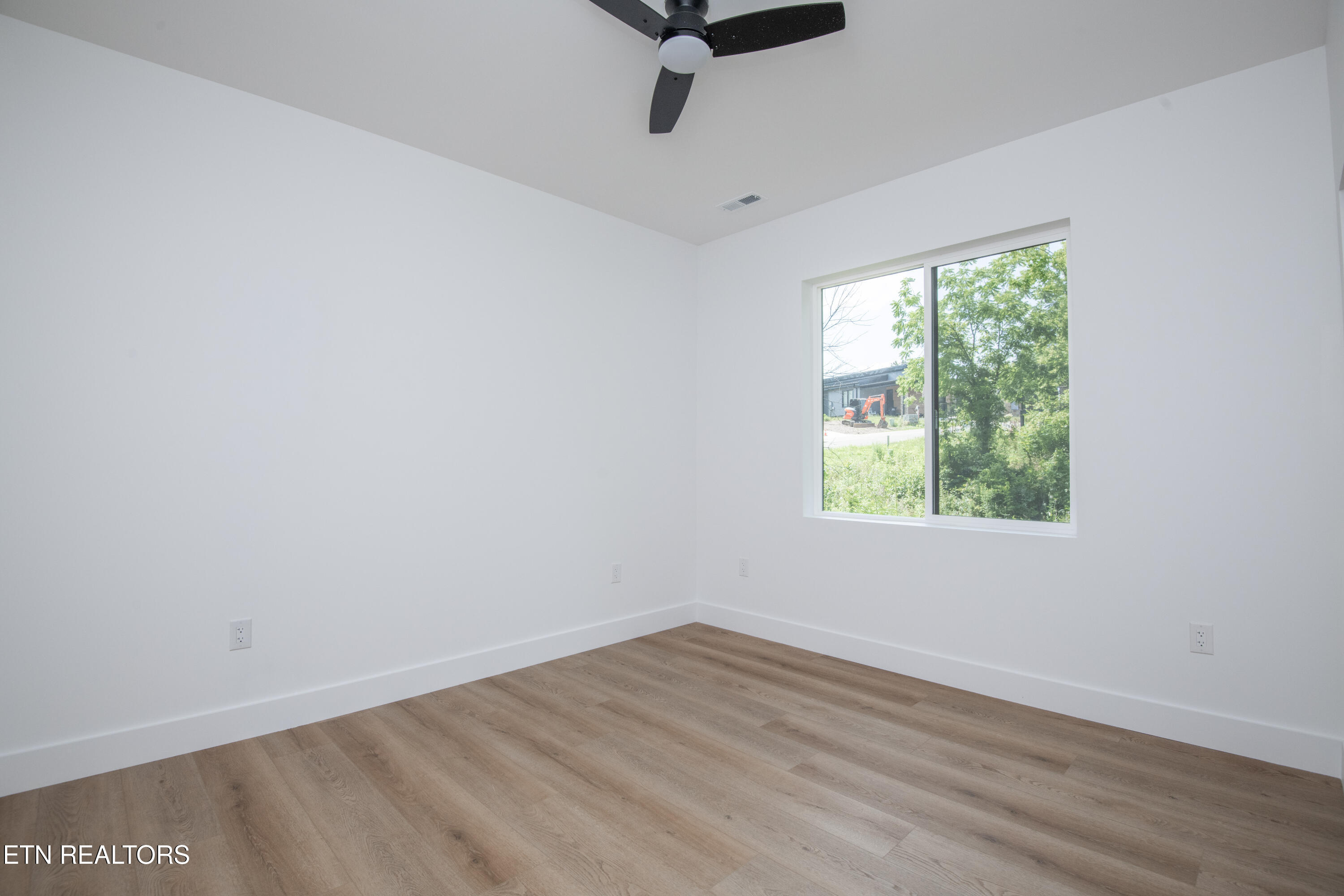 2325 Rock Gardens Drive