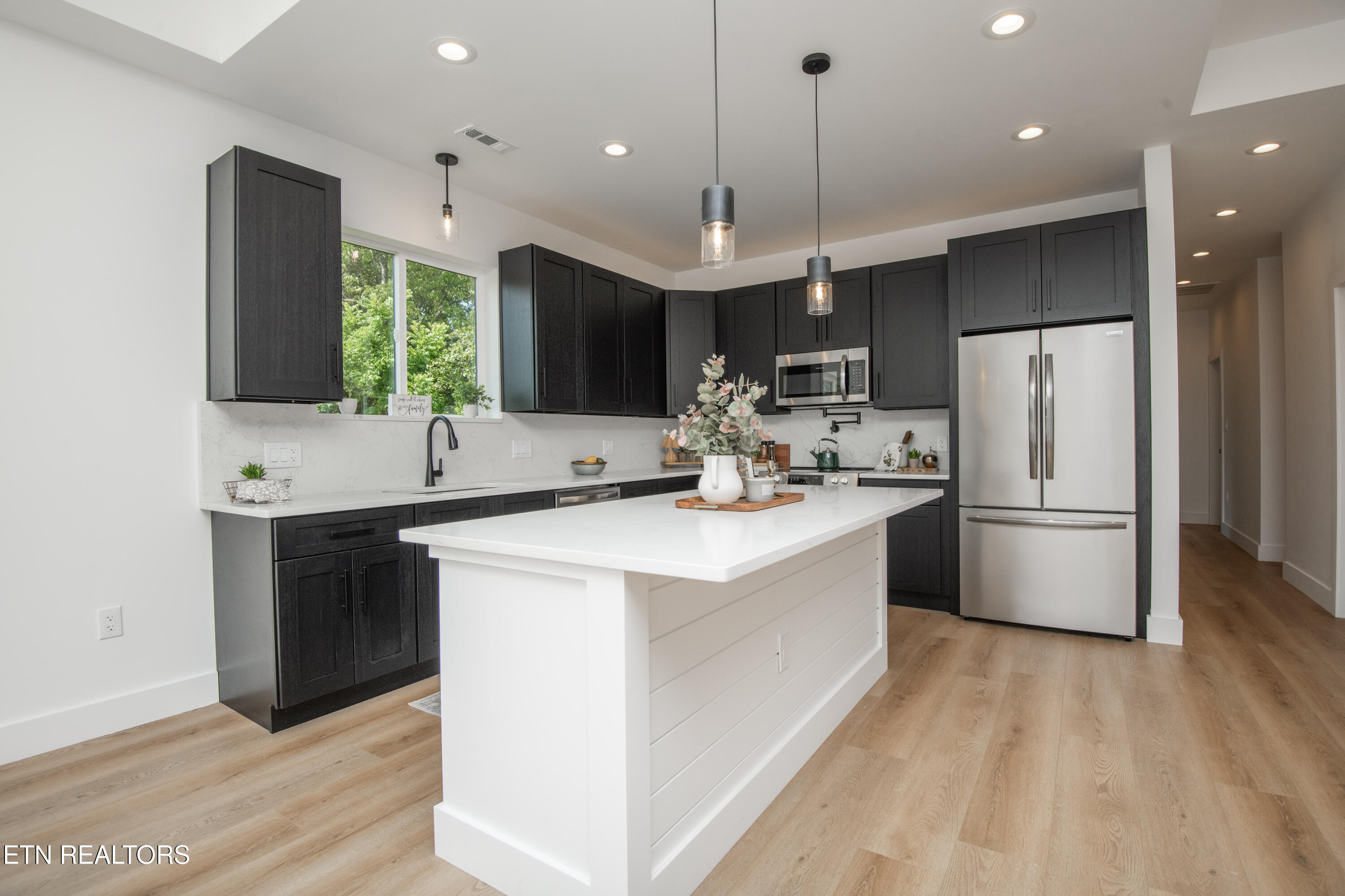 2325 Rock Gardens Drive