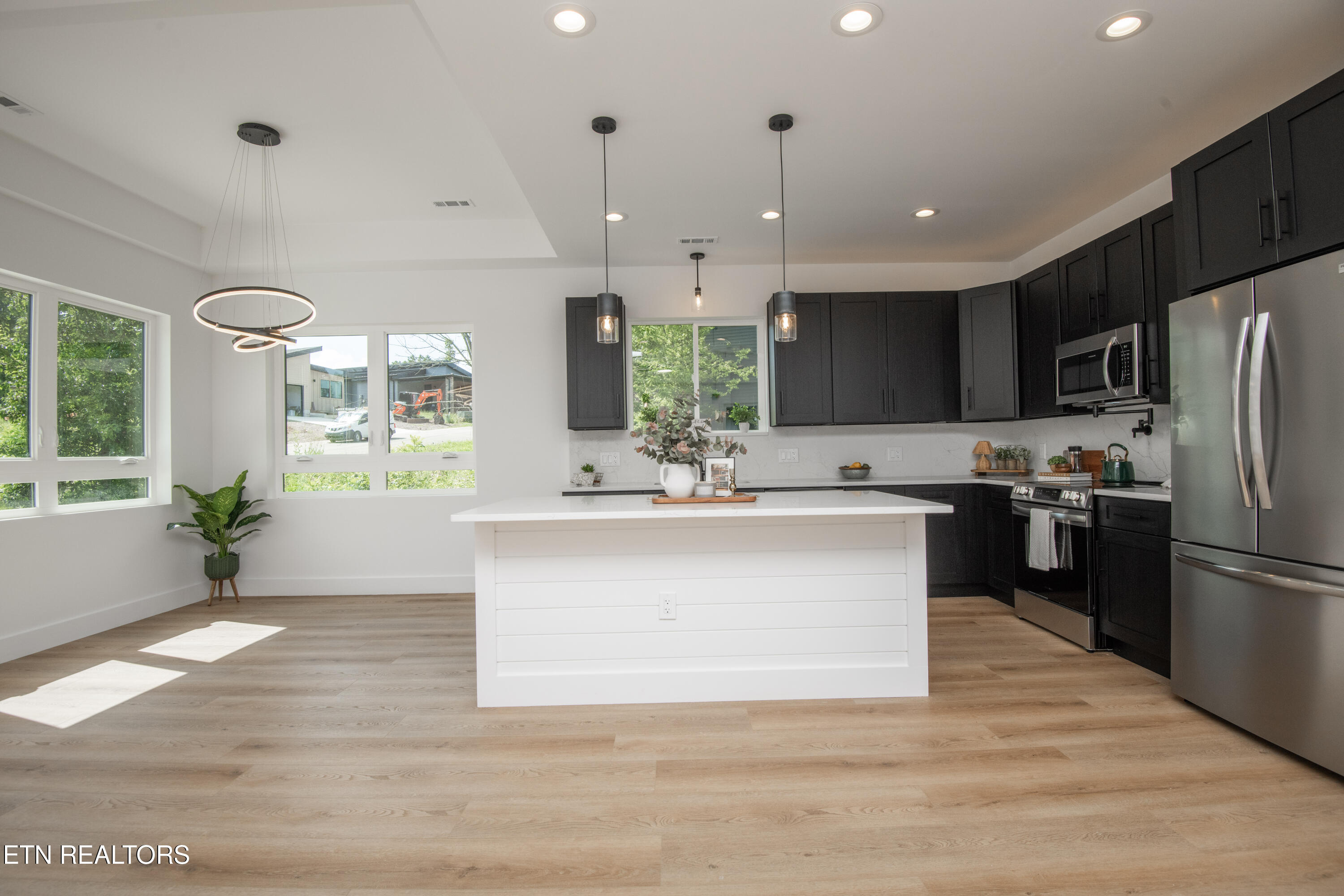 2325 Rock Gardens Drive