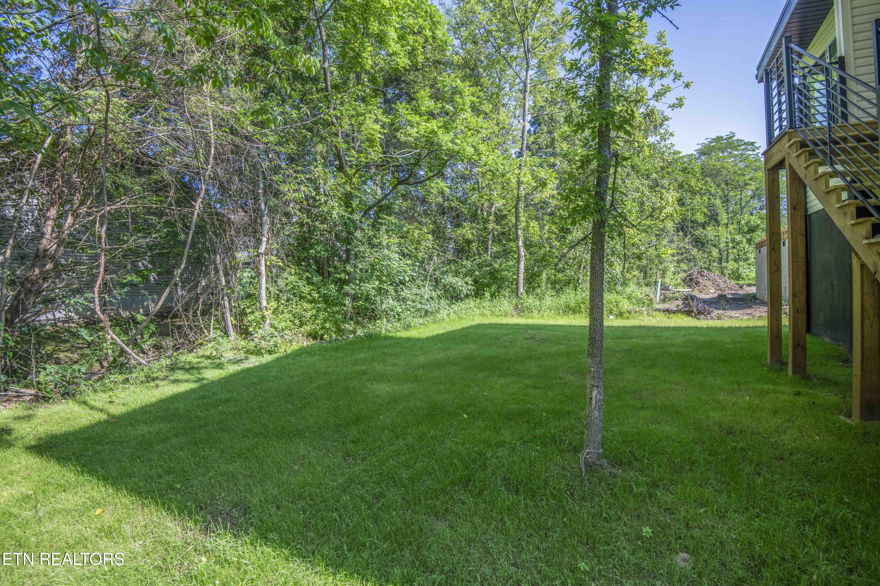 2335 Rock Gardens Drive
