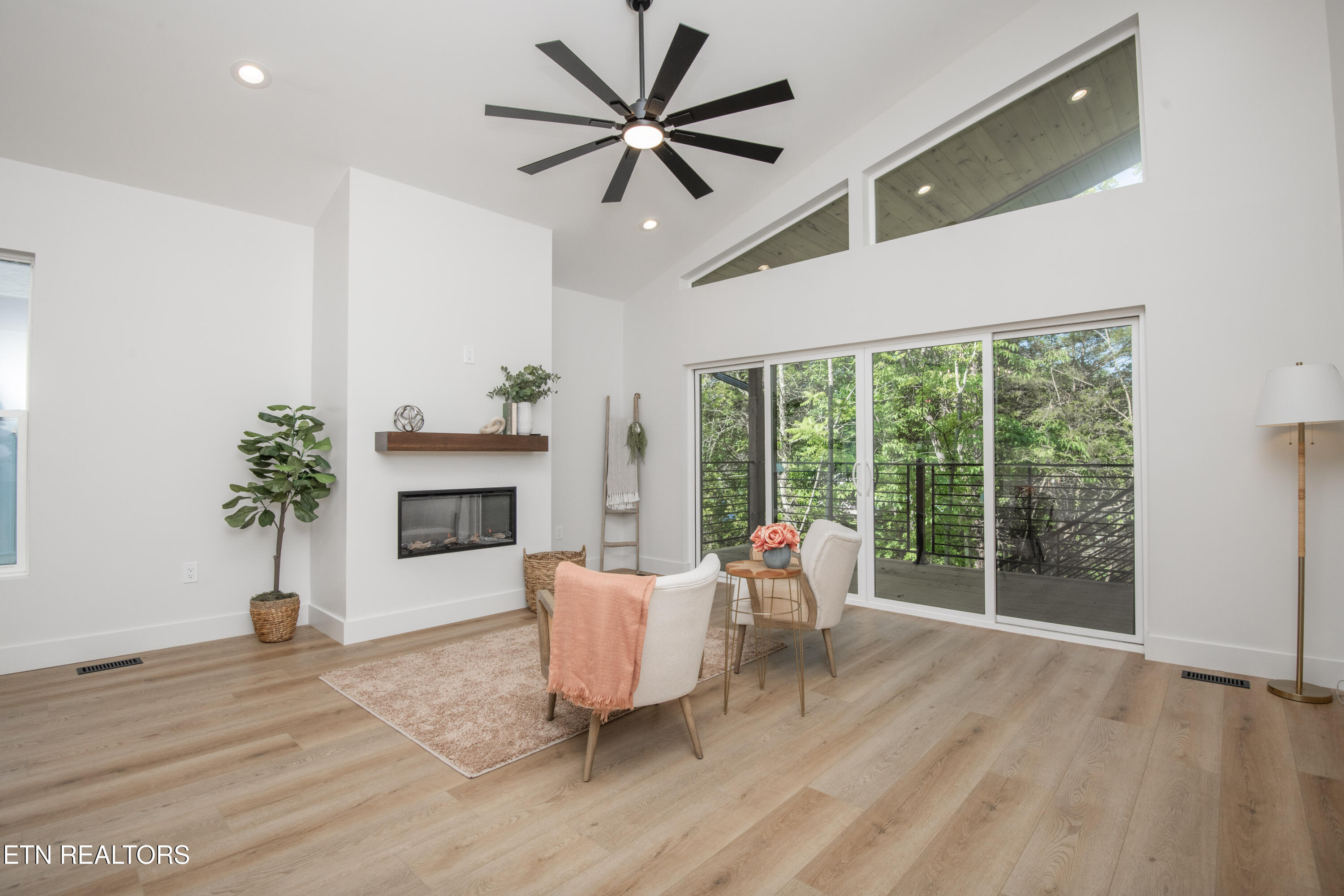 2335 Rock Gardens Drive