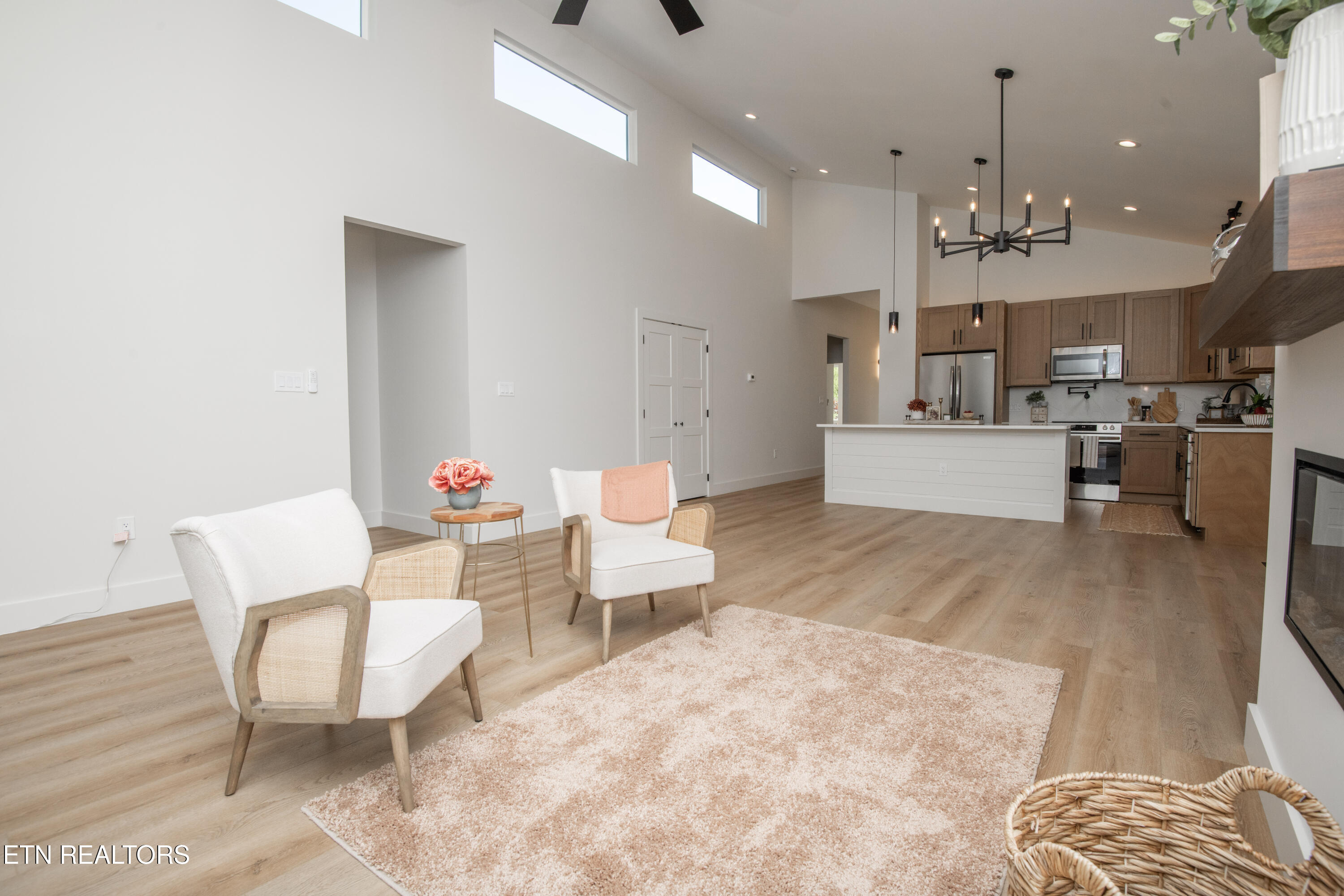 2335 Rock Gardens Drive
