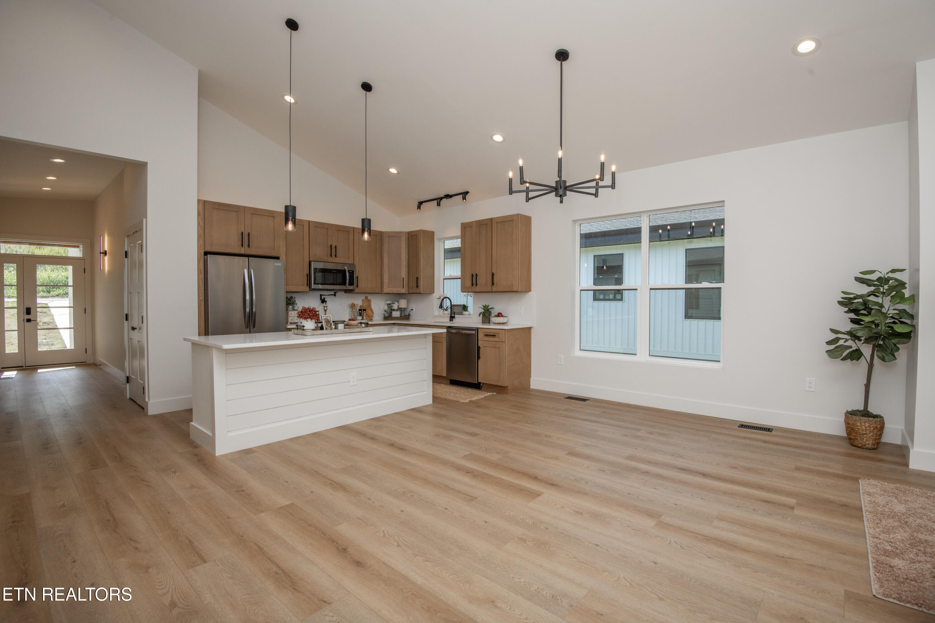 2335 Rock Gardens Drive