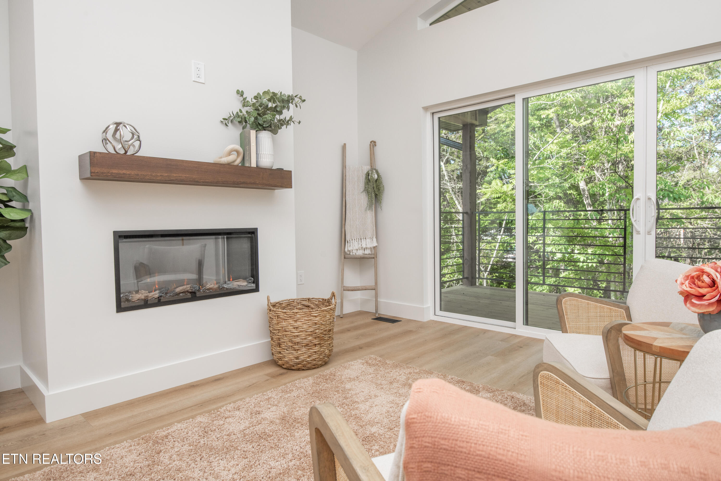 2335 Rock Gardens Drive