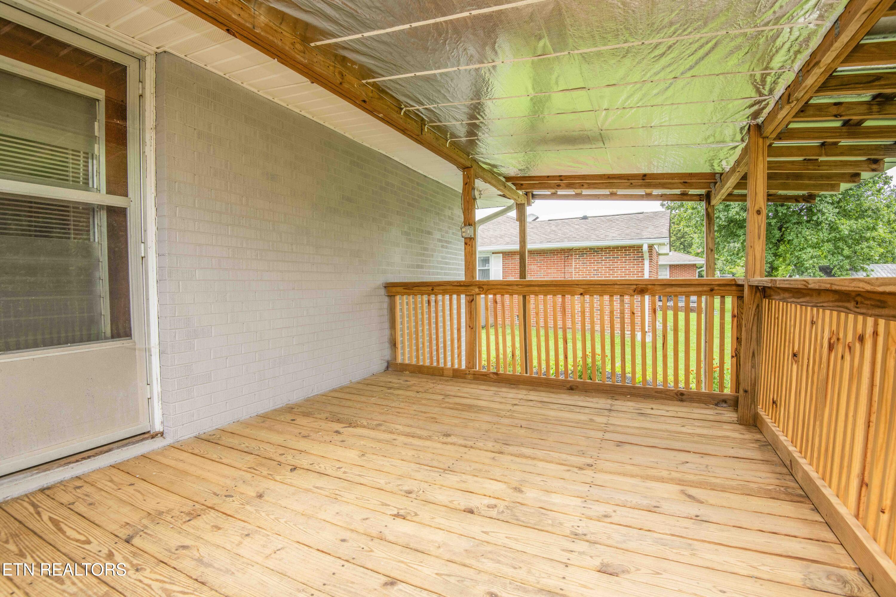 107 Hillcrest Lane