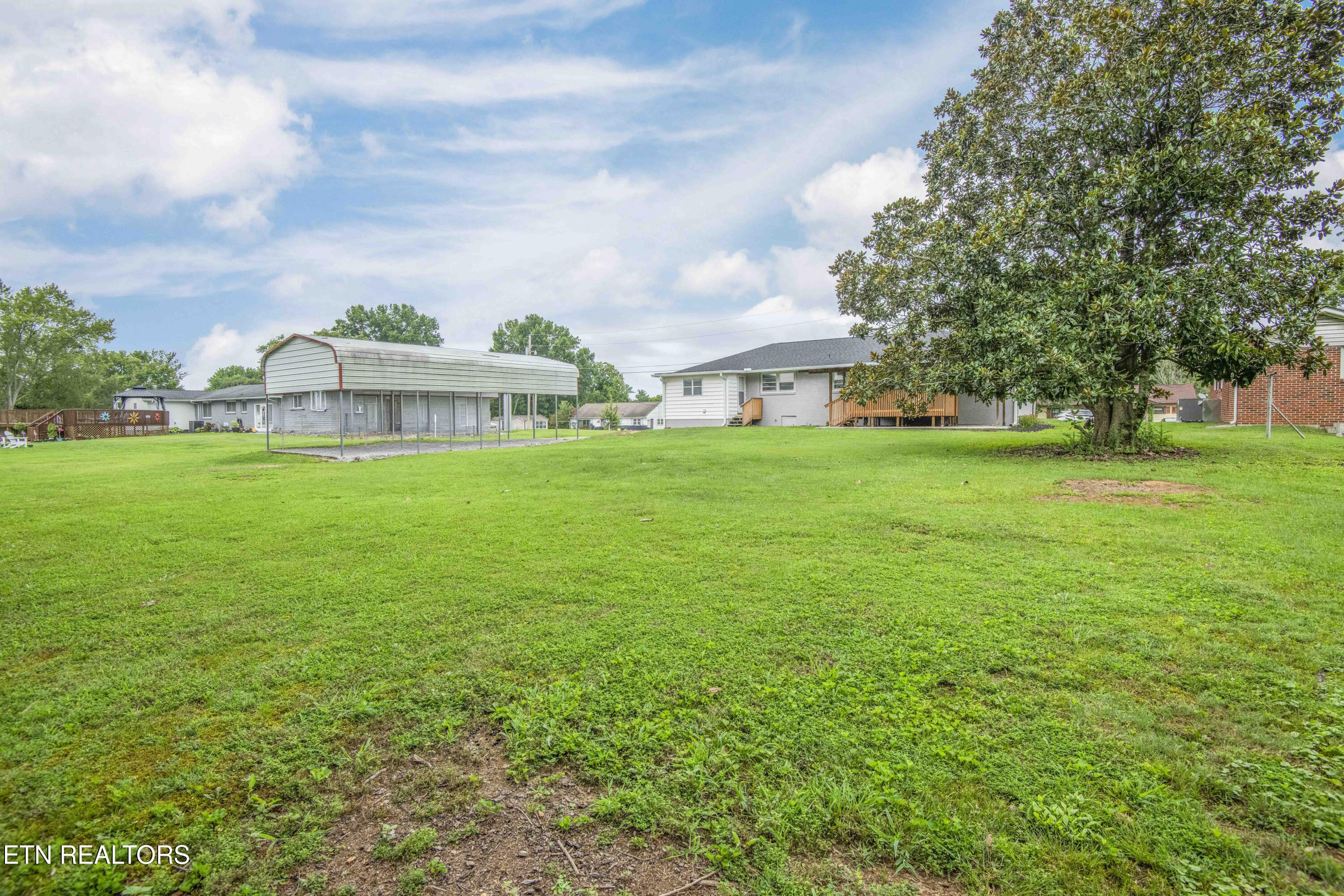 107 Hillcrest Lane
