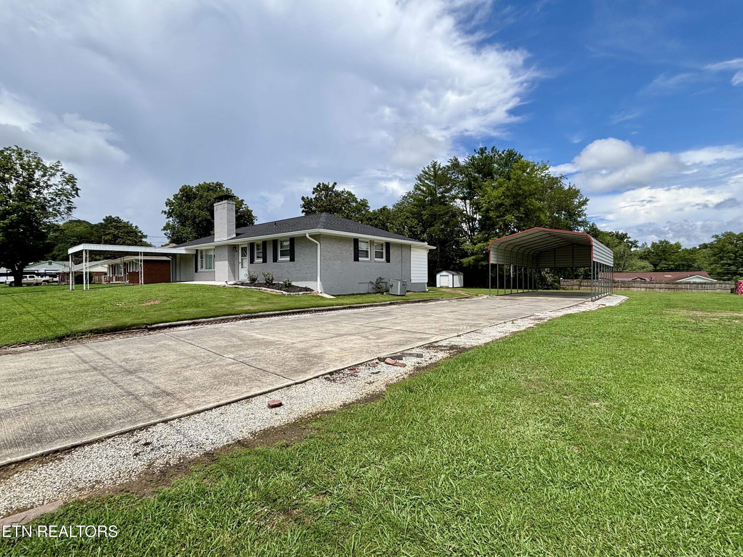 107 Hillcrest Lane