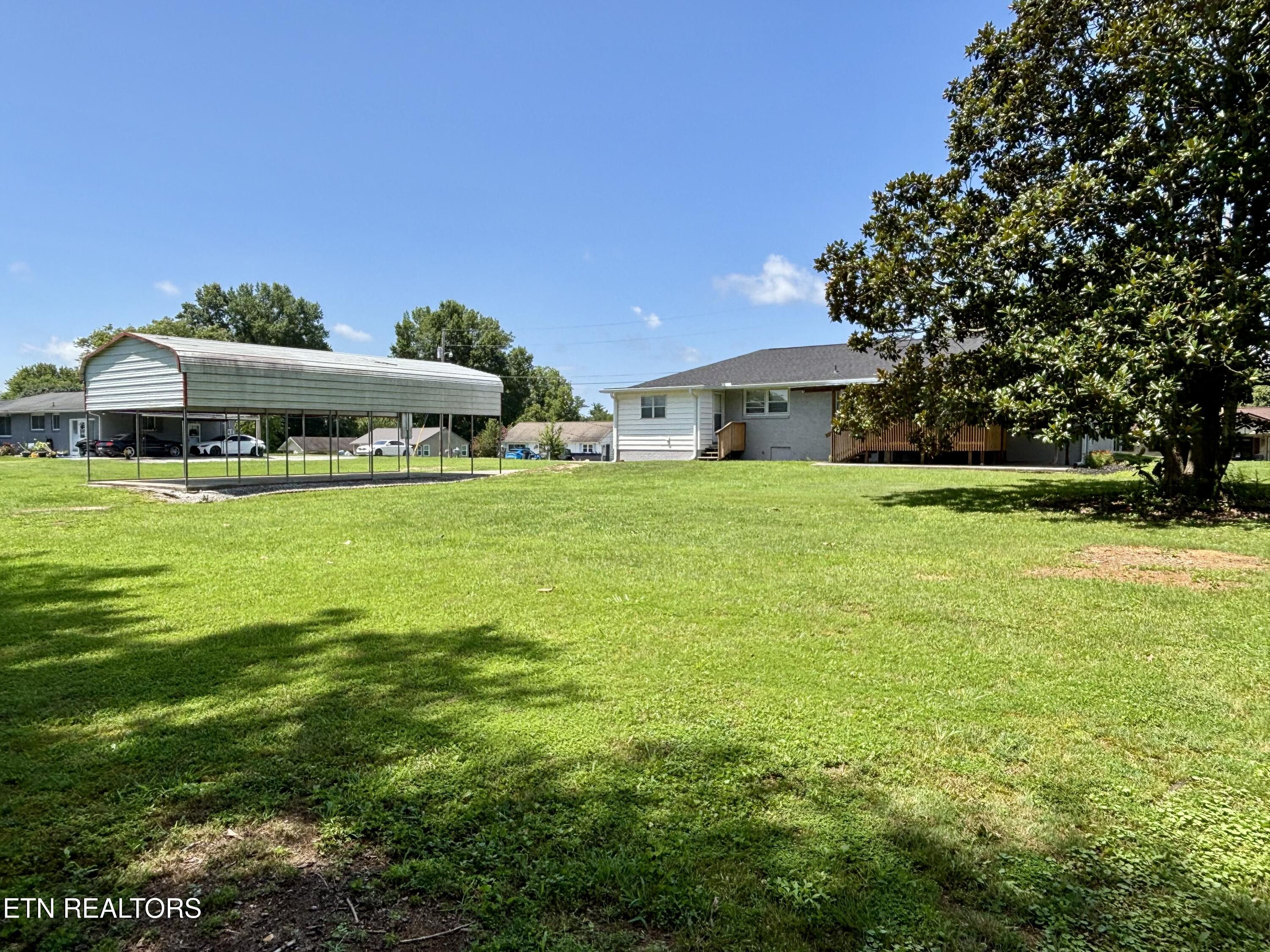 107 Hillcrest Lane