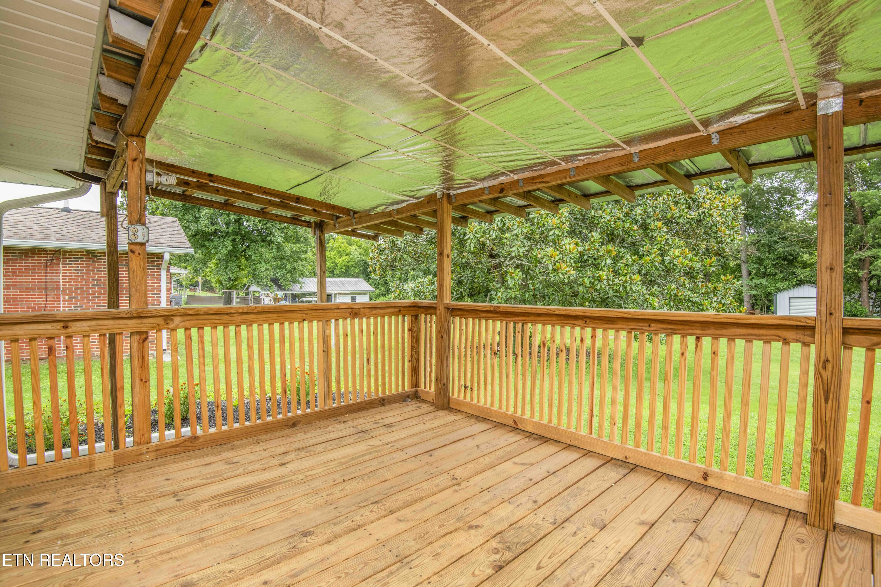 107 Hillcrest Lane